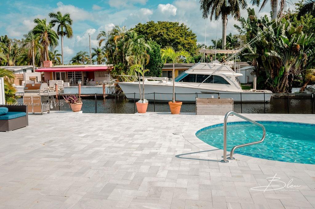 2506 Bimini Ln