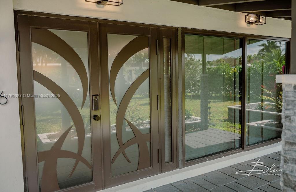 2506 Bimini Ln