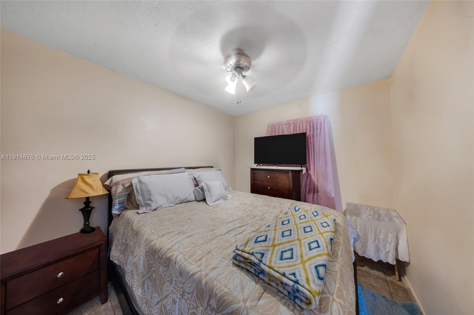 CARVER HEIGHTS FIRST ADD - Residential Income