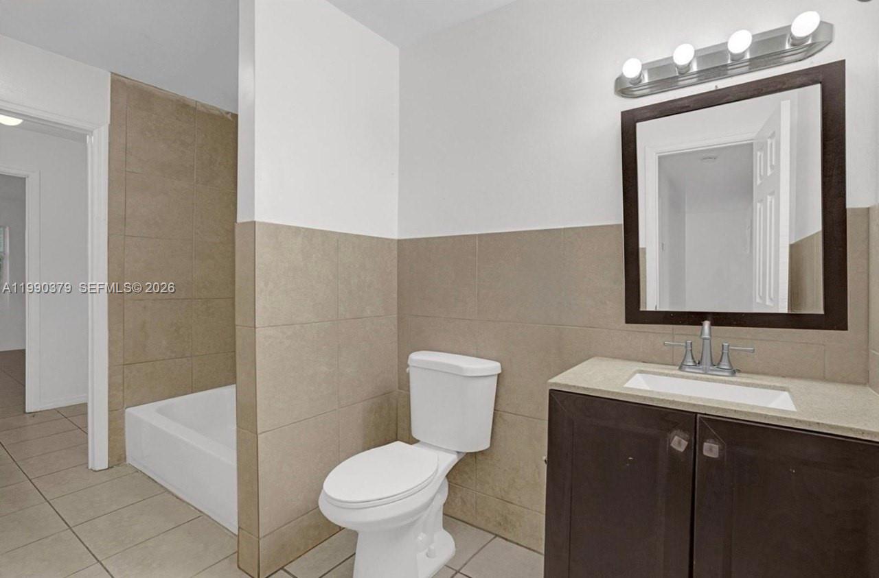 VISTA TOWNHOUSE SEC B - Residential Lease