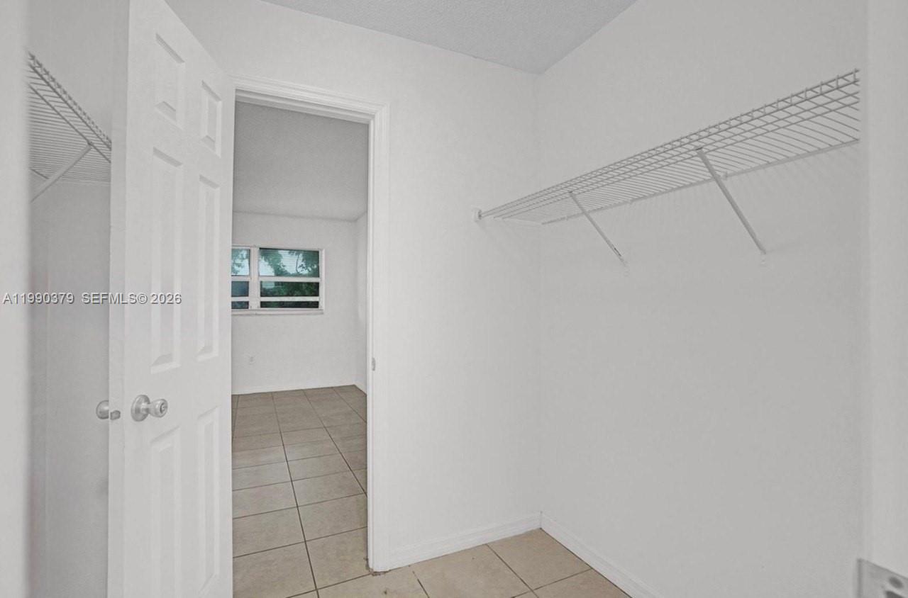 VISTA TOWNHOUSE SEC B - Residential Lease