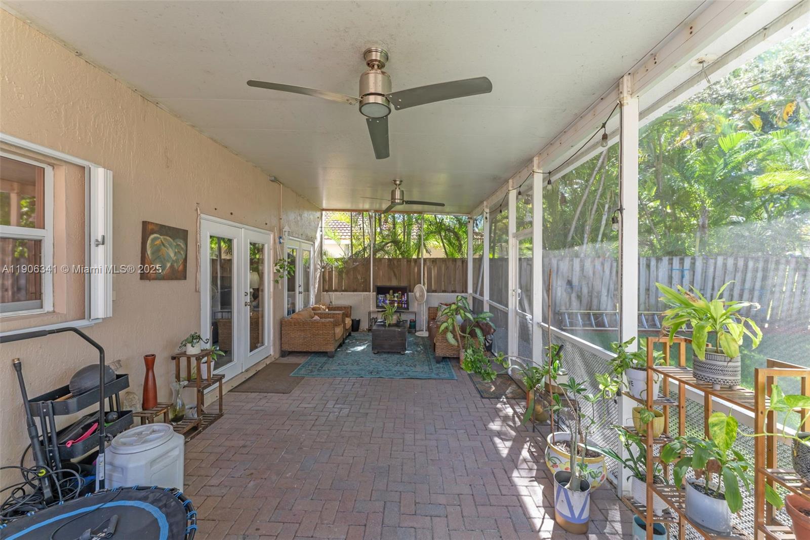 LAKES BY THE BAY SEC 11 - Residential