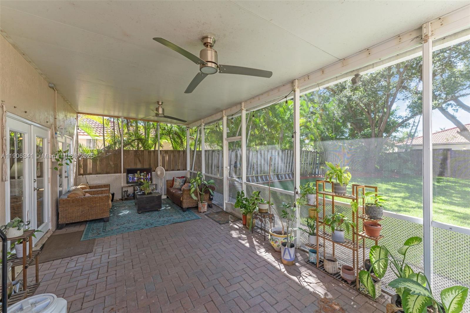 LAKES BY THE BAY SEC 11 - Residential