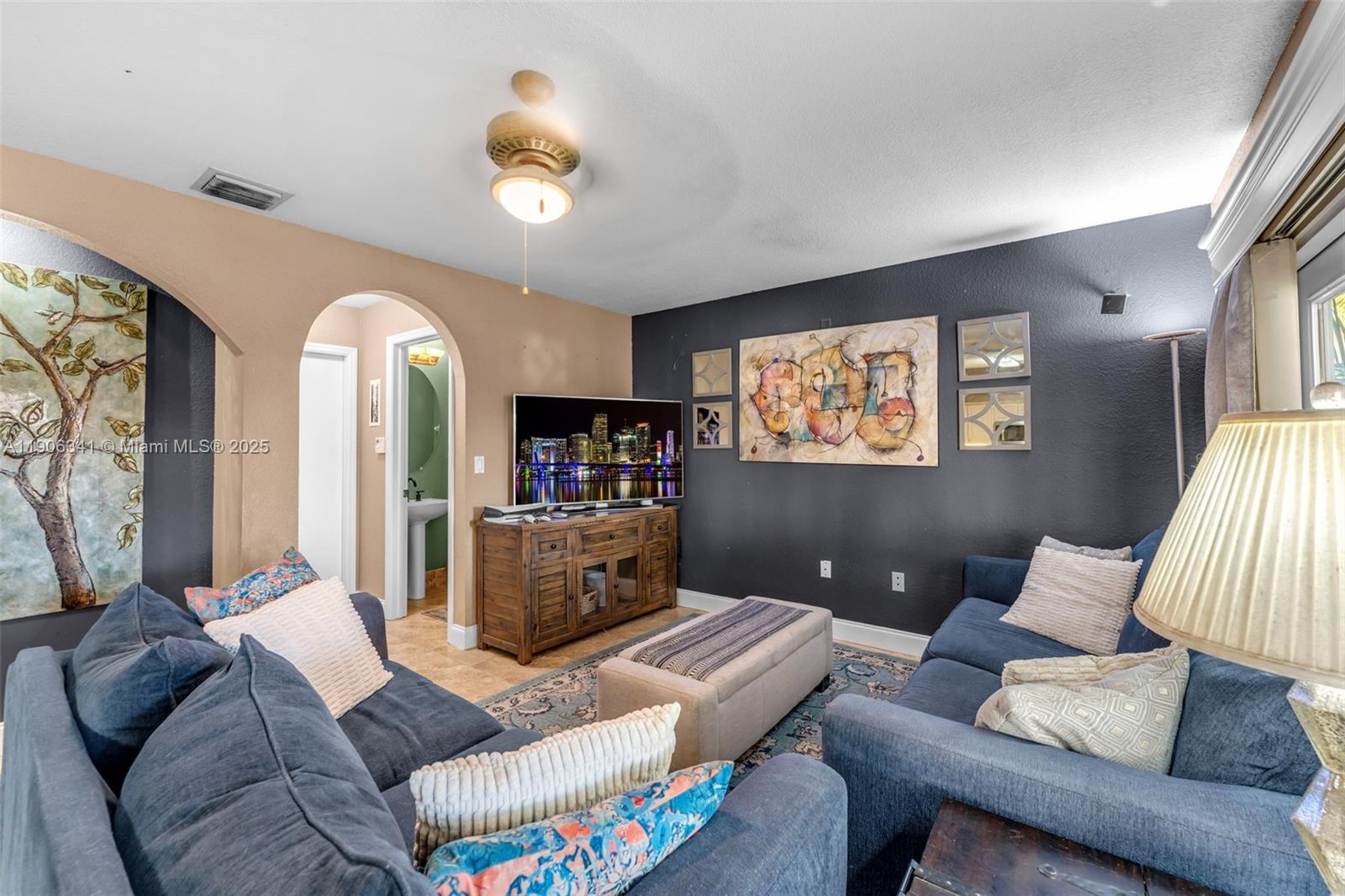 LAKES BY THE BAY SEC 11 - Residential