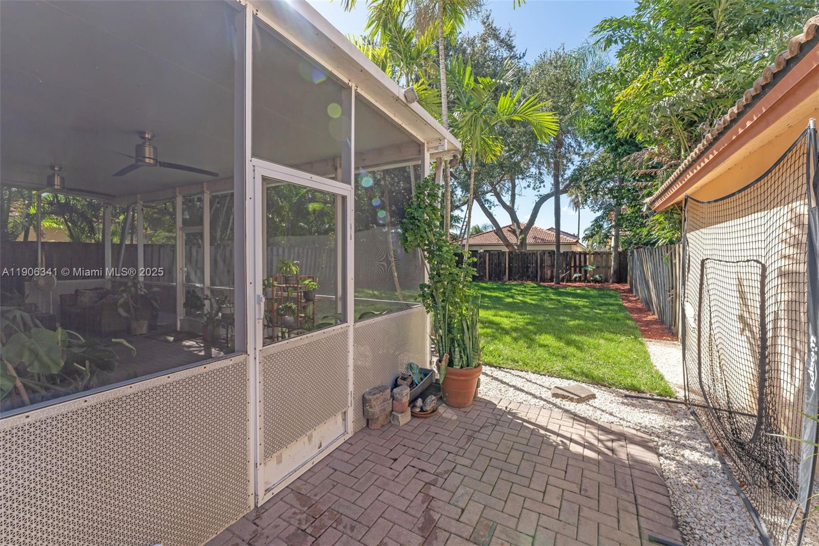 LAKES BY THE BAY SEC 11 - Residential