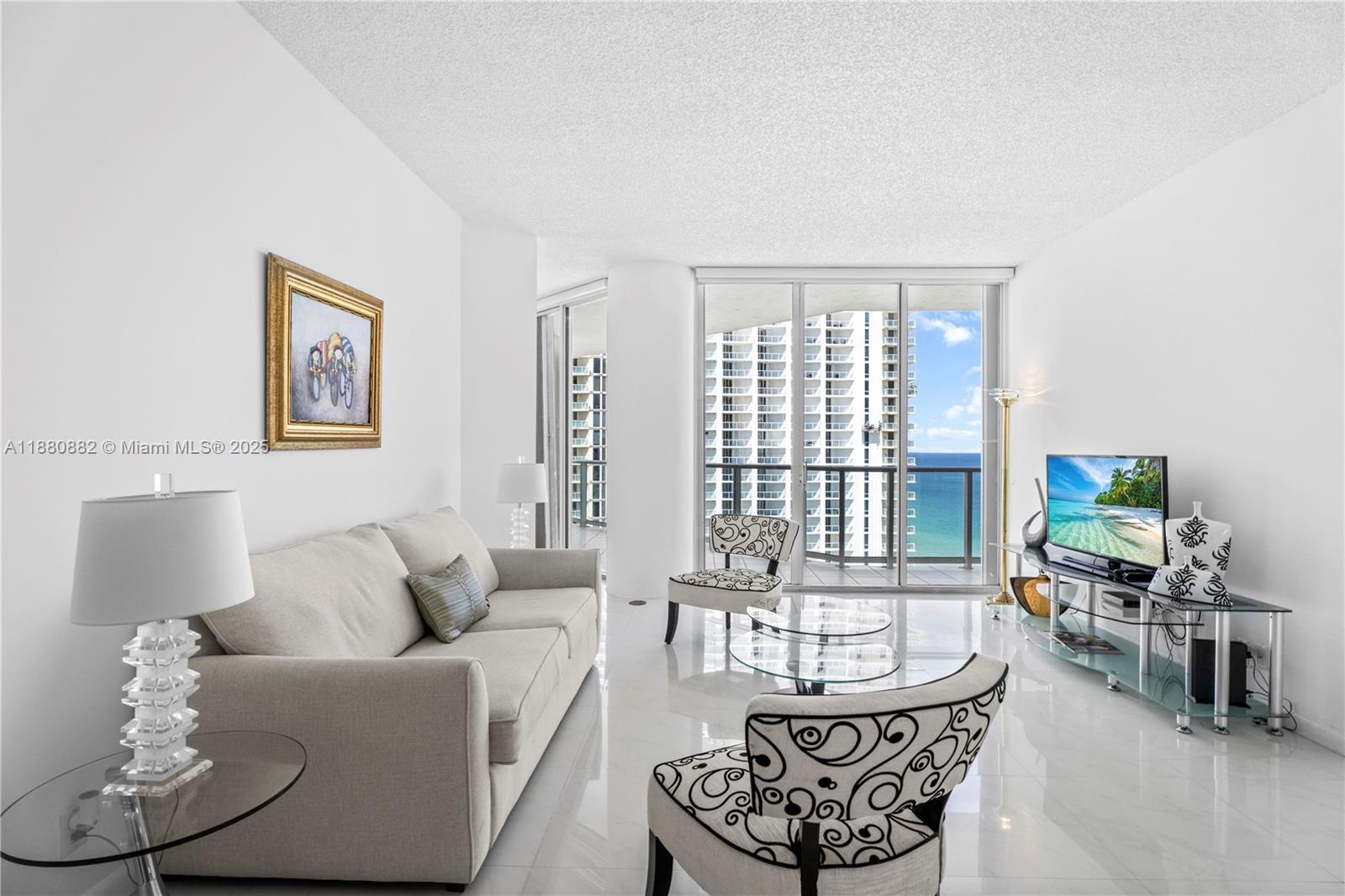 OCEANIA III CONDO - Residential