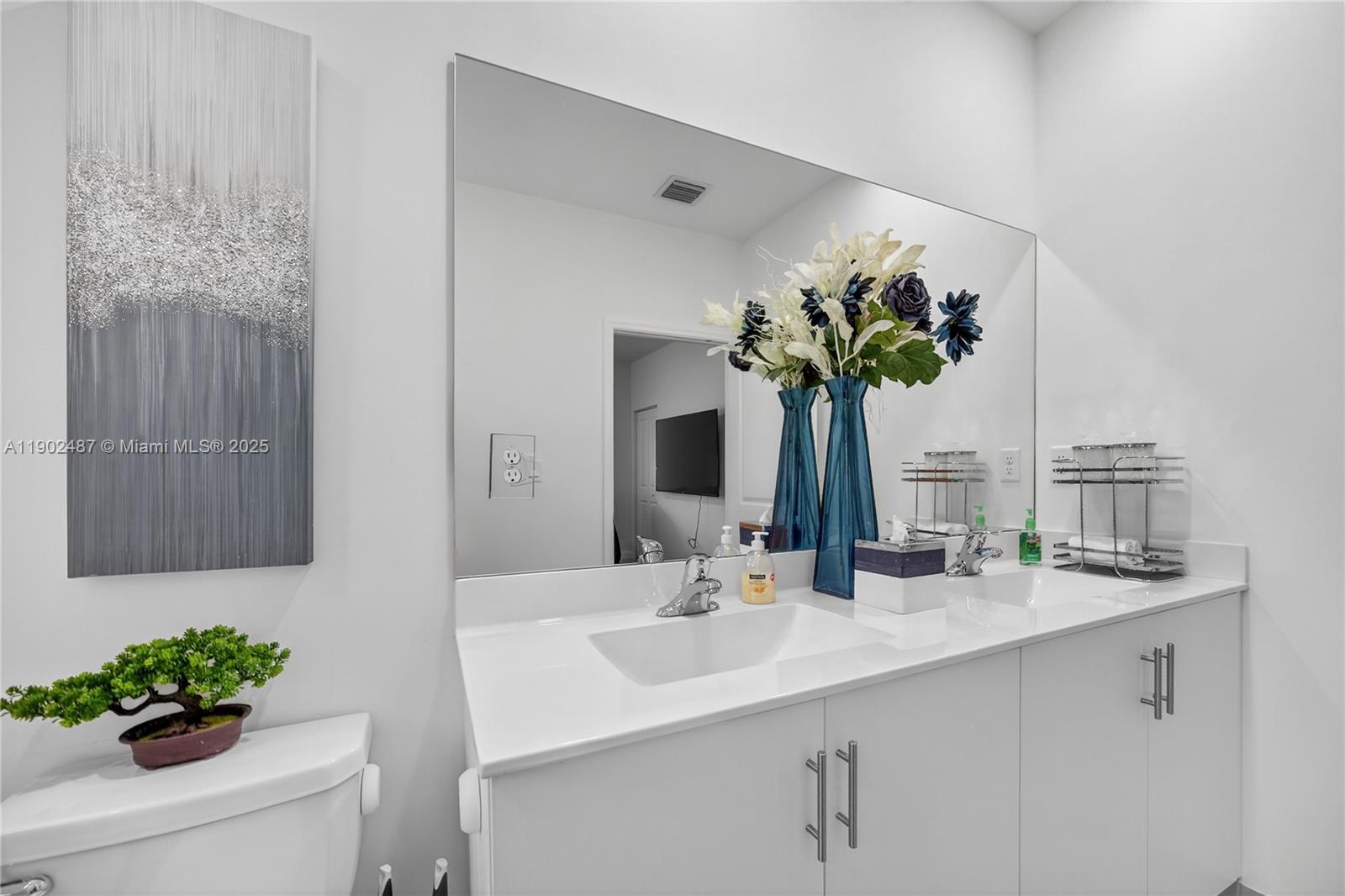 SIENA NORTH - Residential Lease