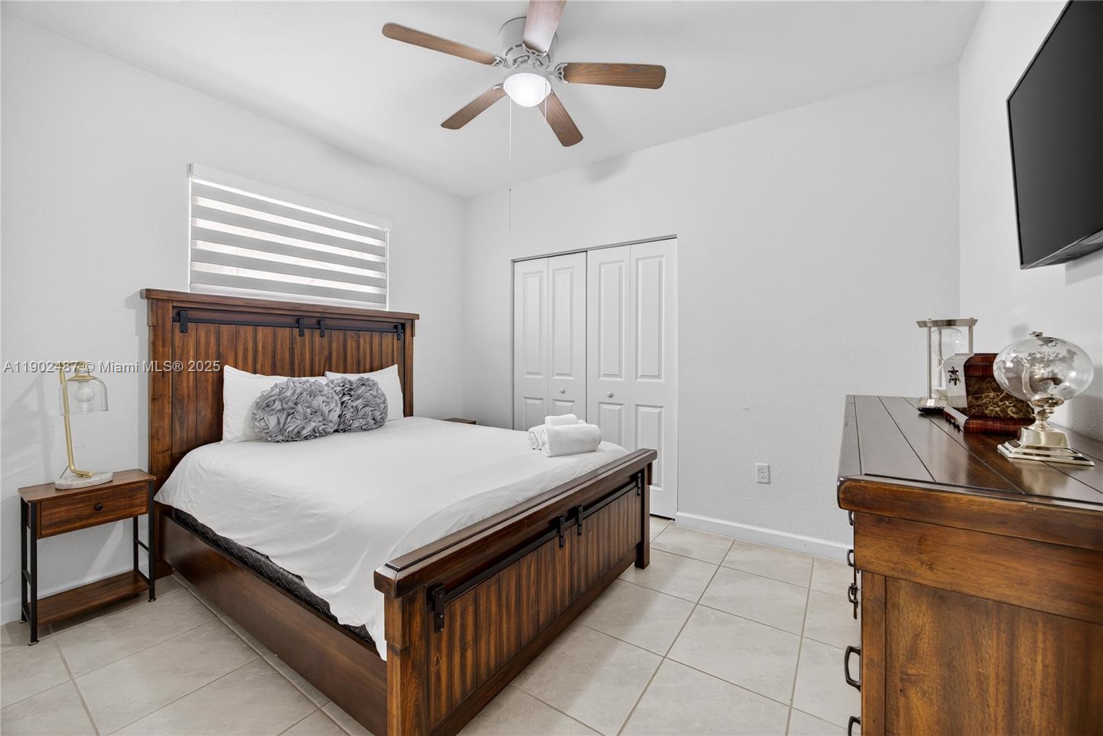 SIENA NORTH - Residential Lease