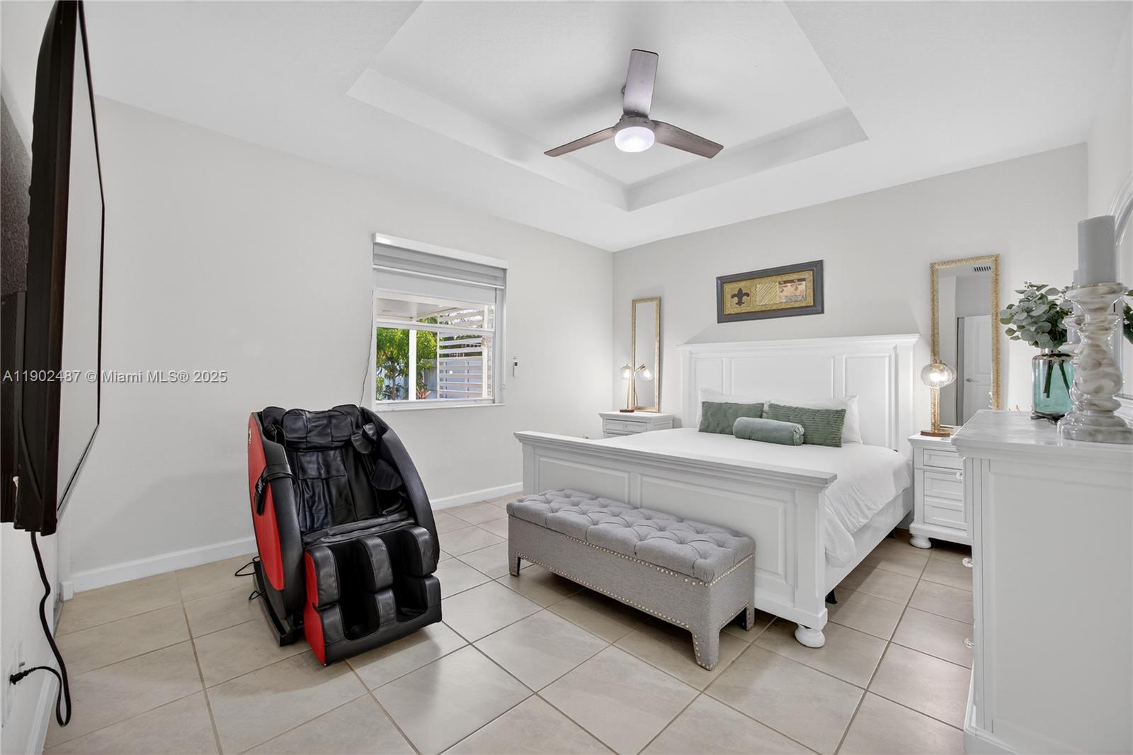 SIENA NORTH - Residential Lease