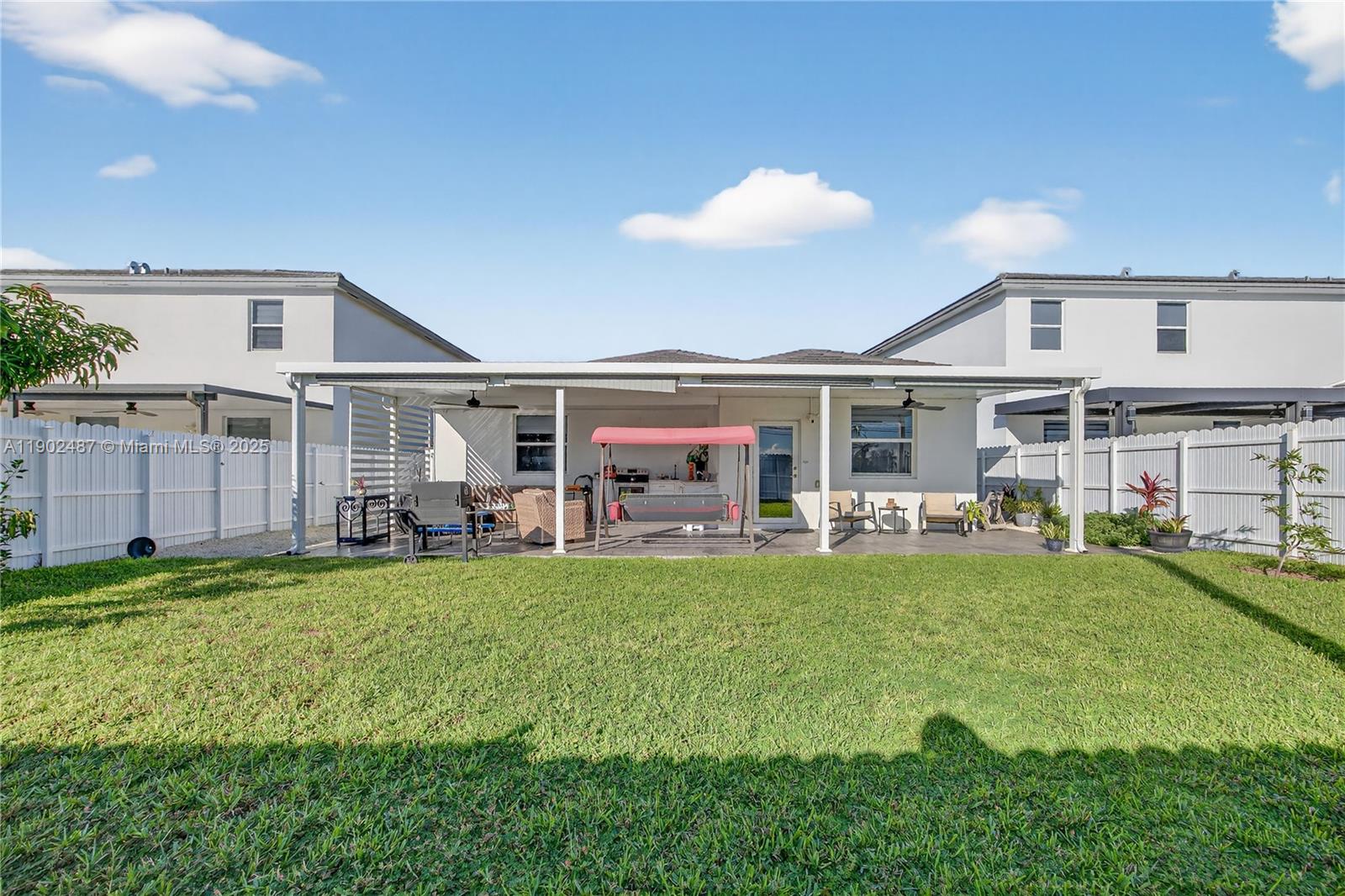 SIENA NORTH - Residential Lease