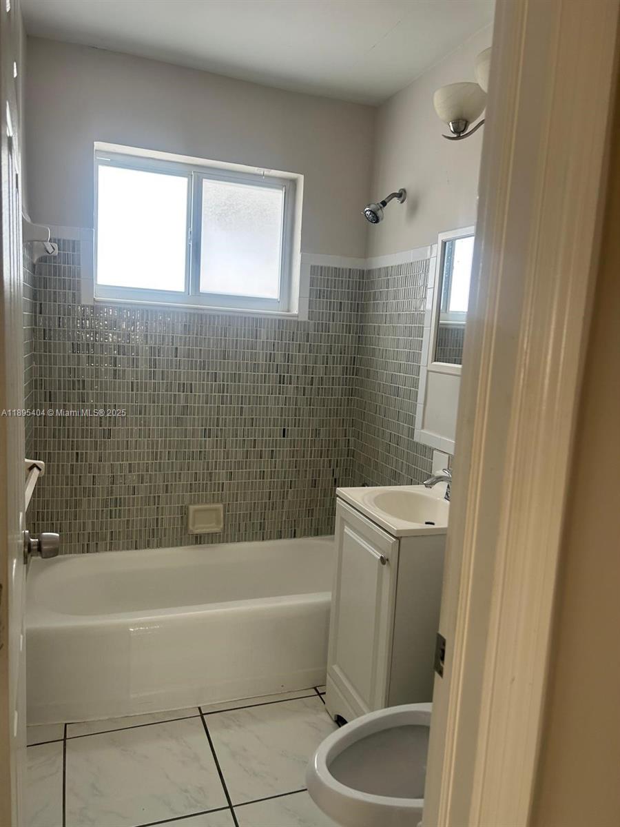 MIRAMAR SEC 16 - Residential Lease
