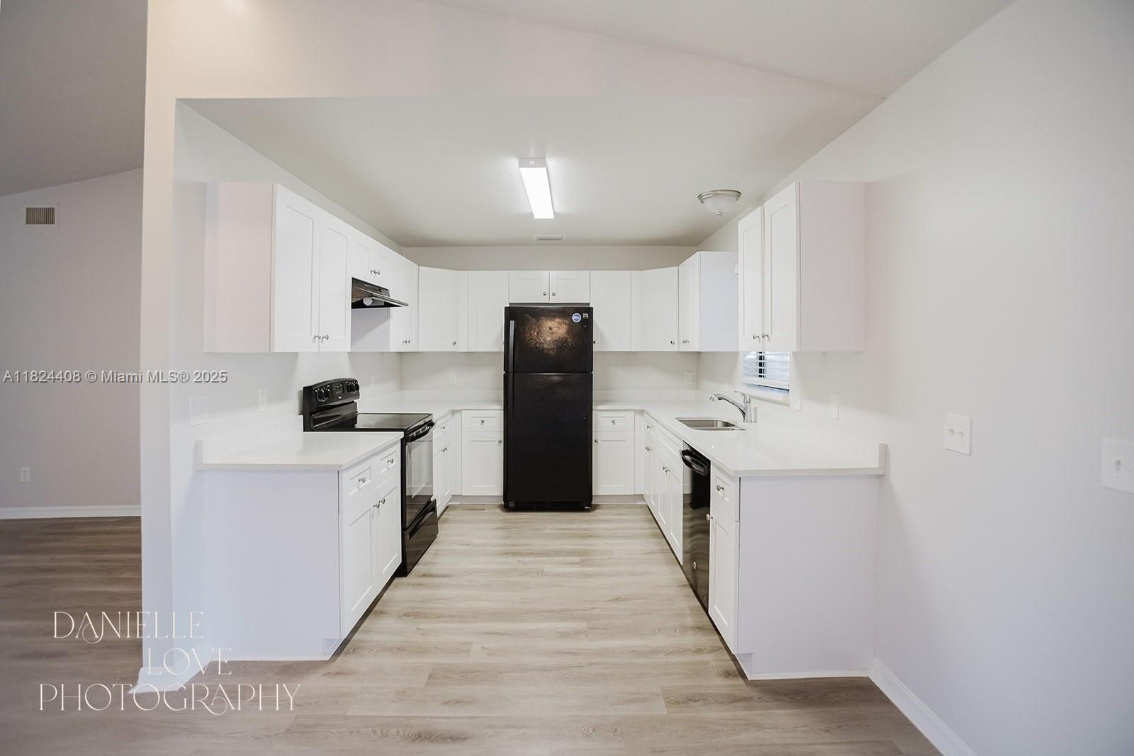 PORT ST LUCIE SECTION 14 - Residential