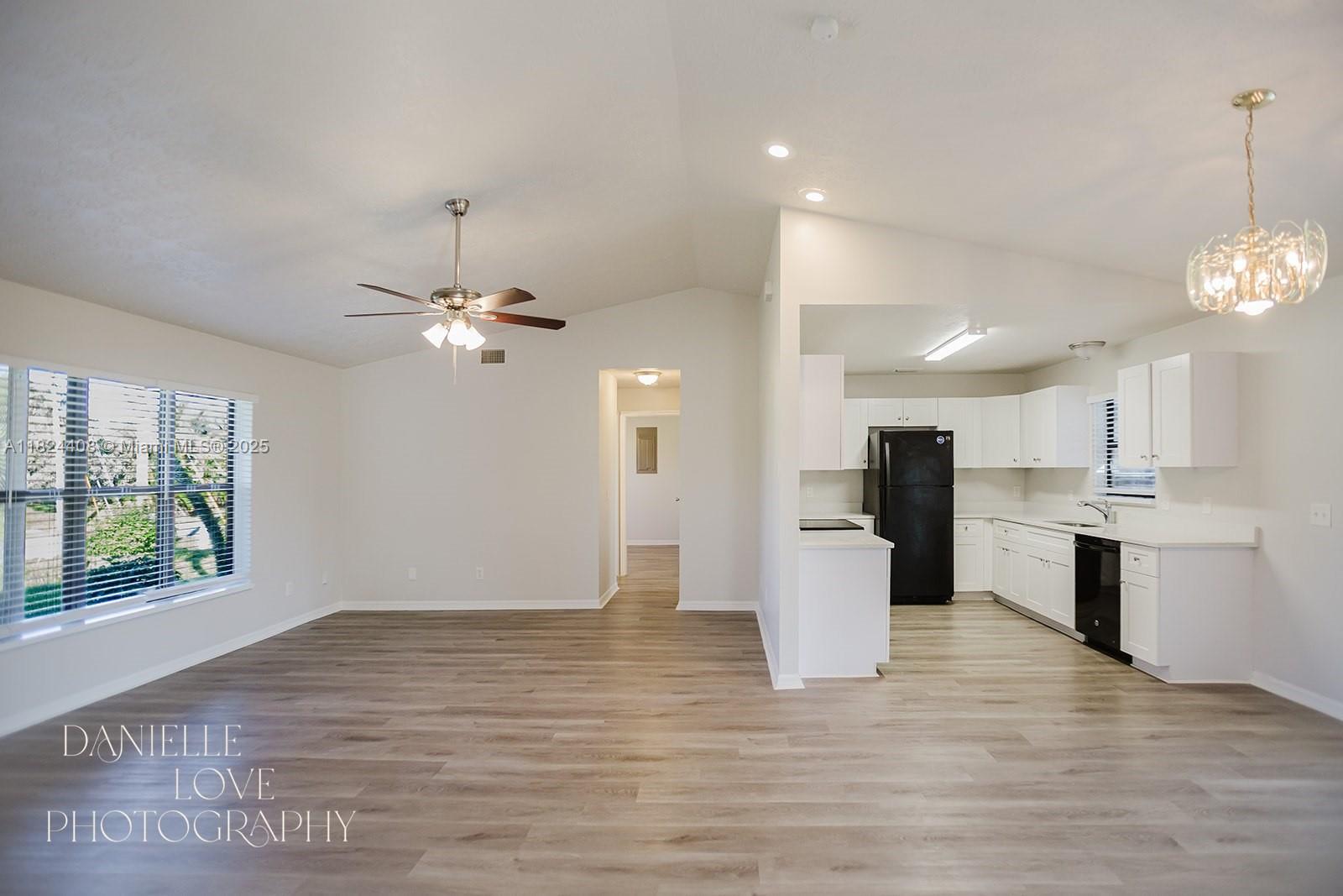 PORT ST LUCIE SECTION 14 - Residential