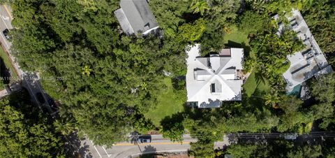 1701 S Bayshore Dr Miami FL 33133