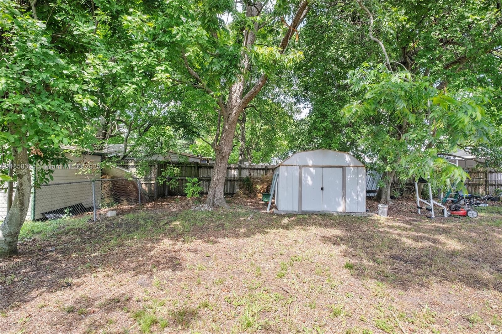 ORANGE RIDGE - Residential