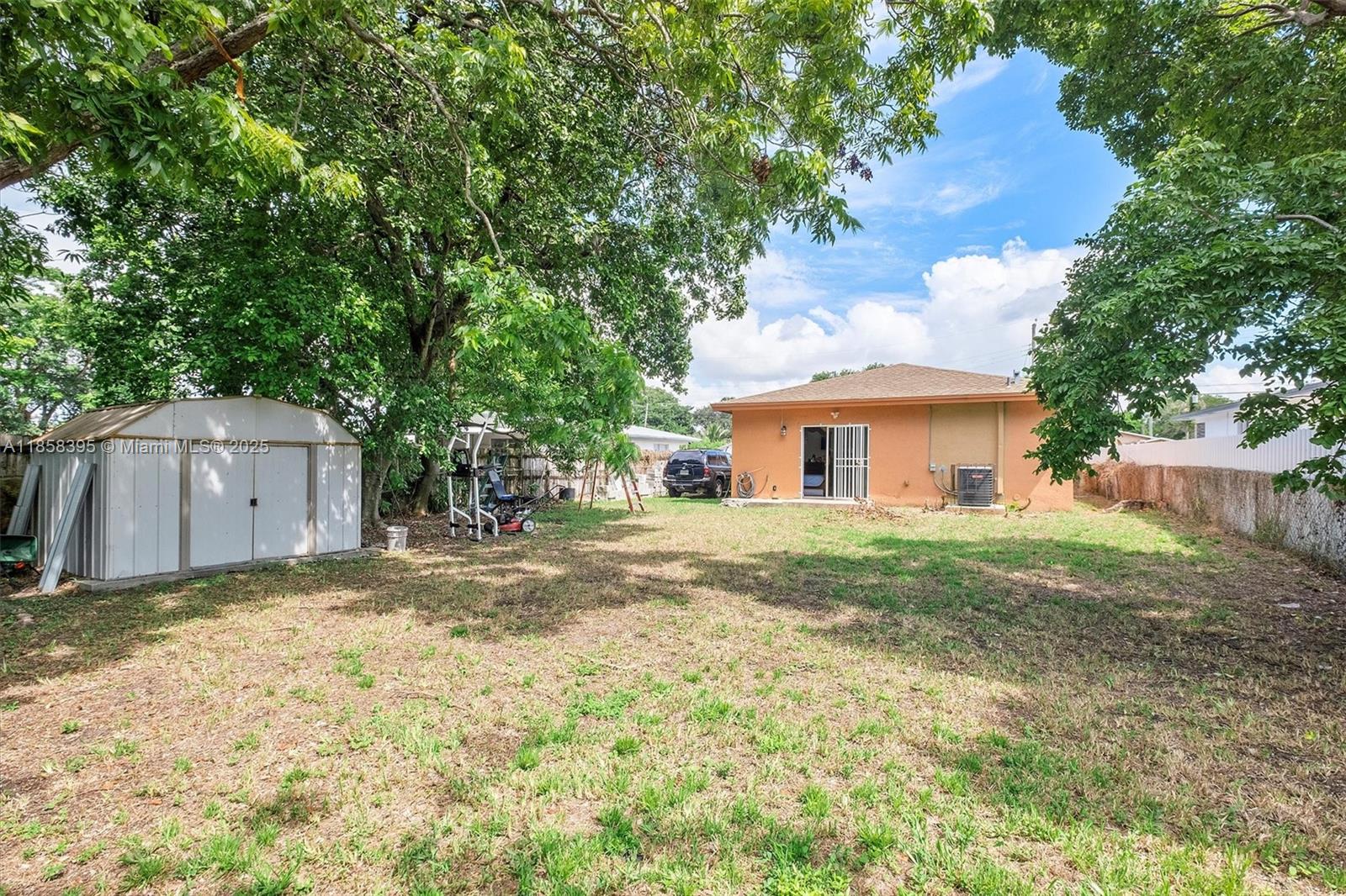 ORANGE RIDGE - Residential