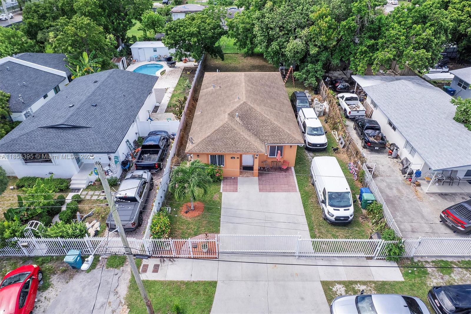 ORANGE RIDGE - Residential