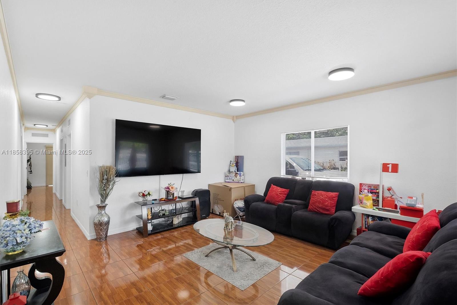 2130 NW 66th St