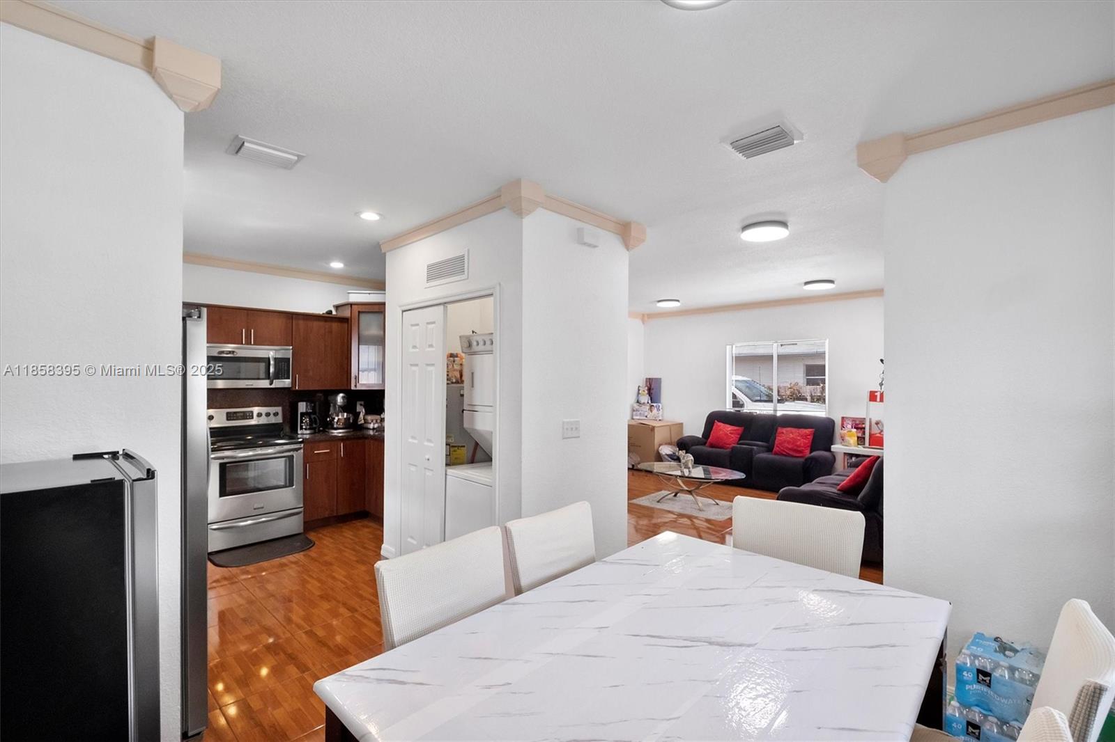 ORANGE RIDGE - Residential