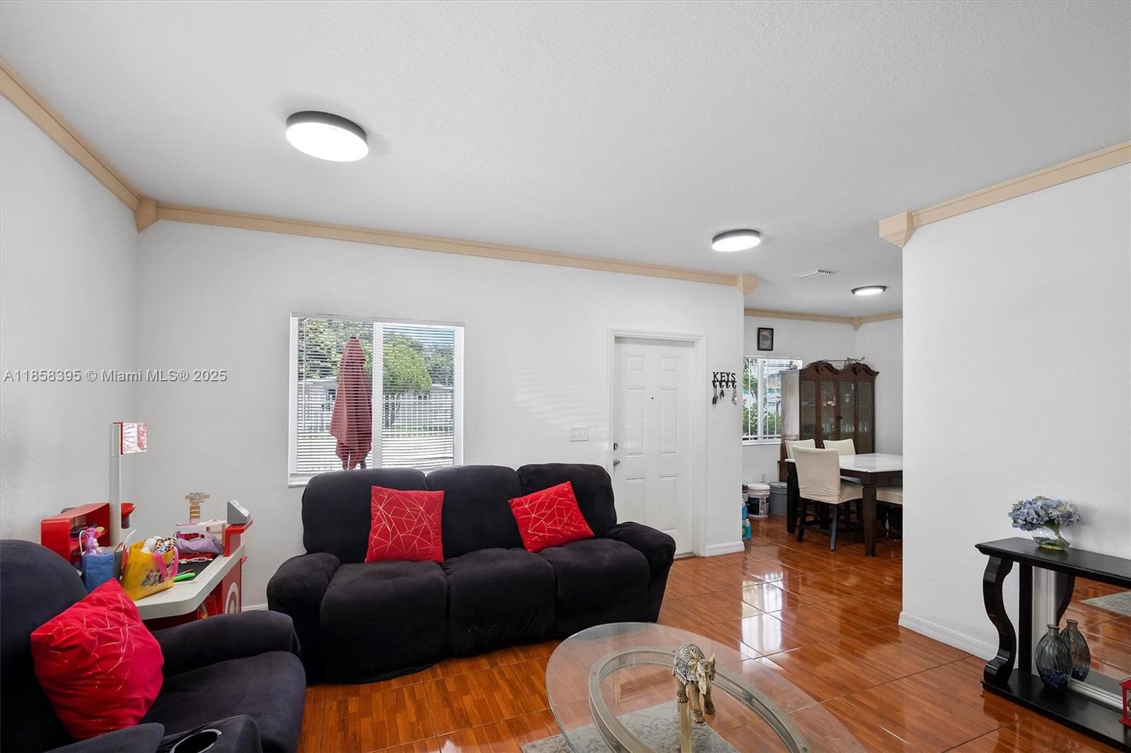 2130 NW 66th St