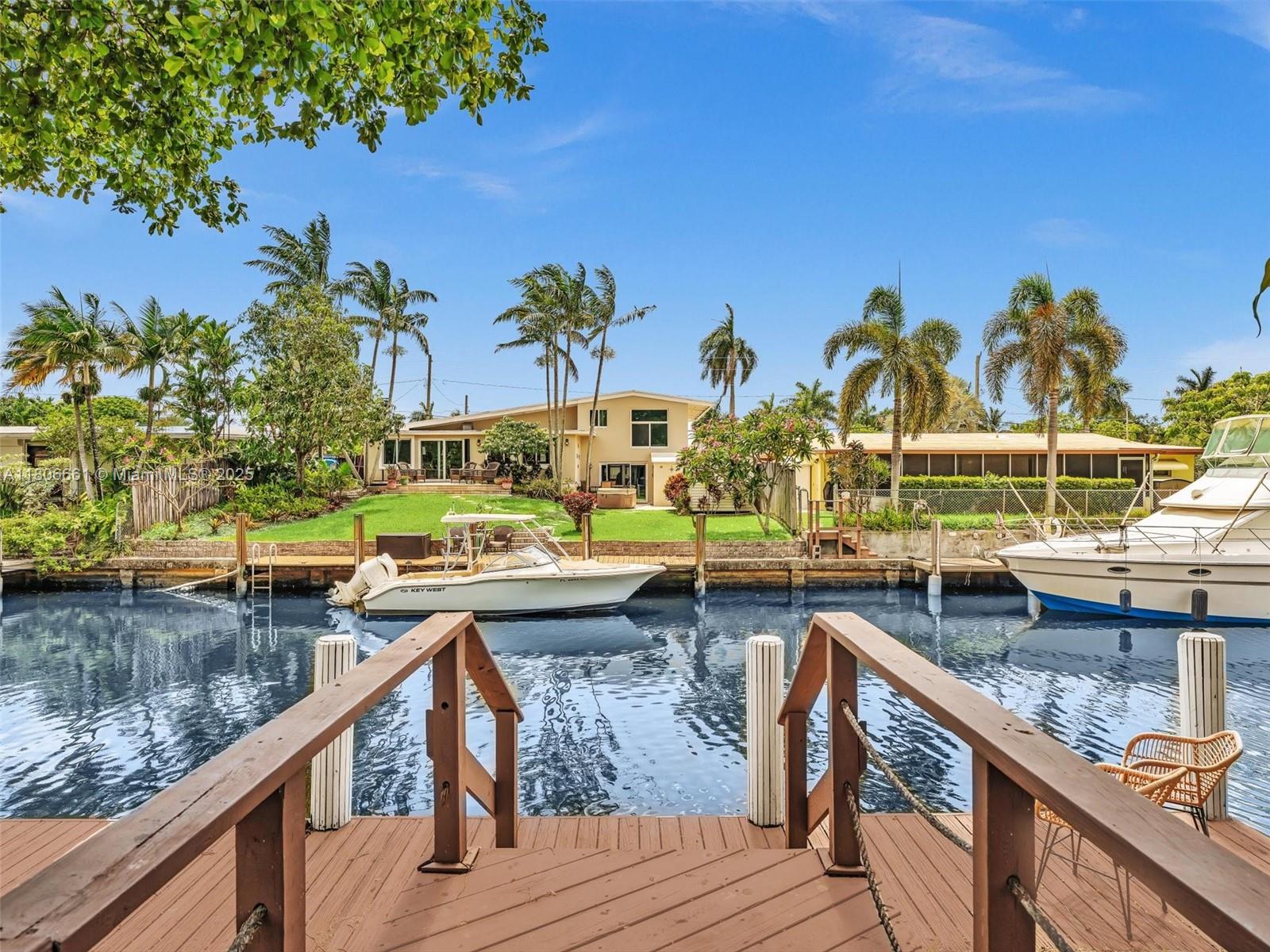 LAUDERDALE ISLES NO 2-BLK - Residential