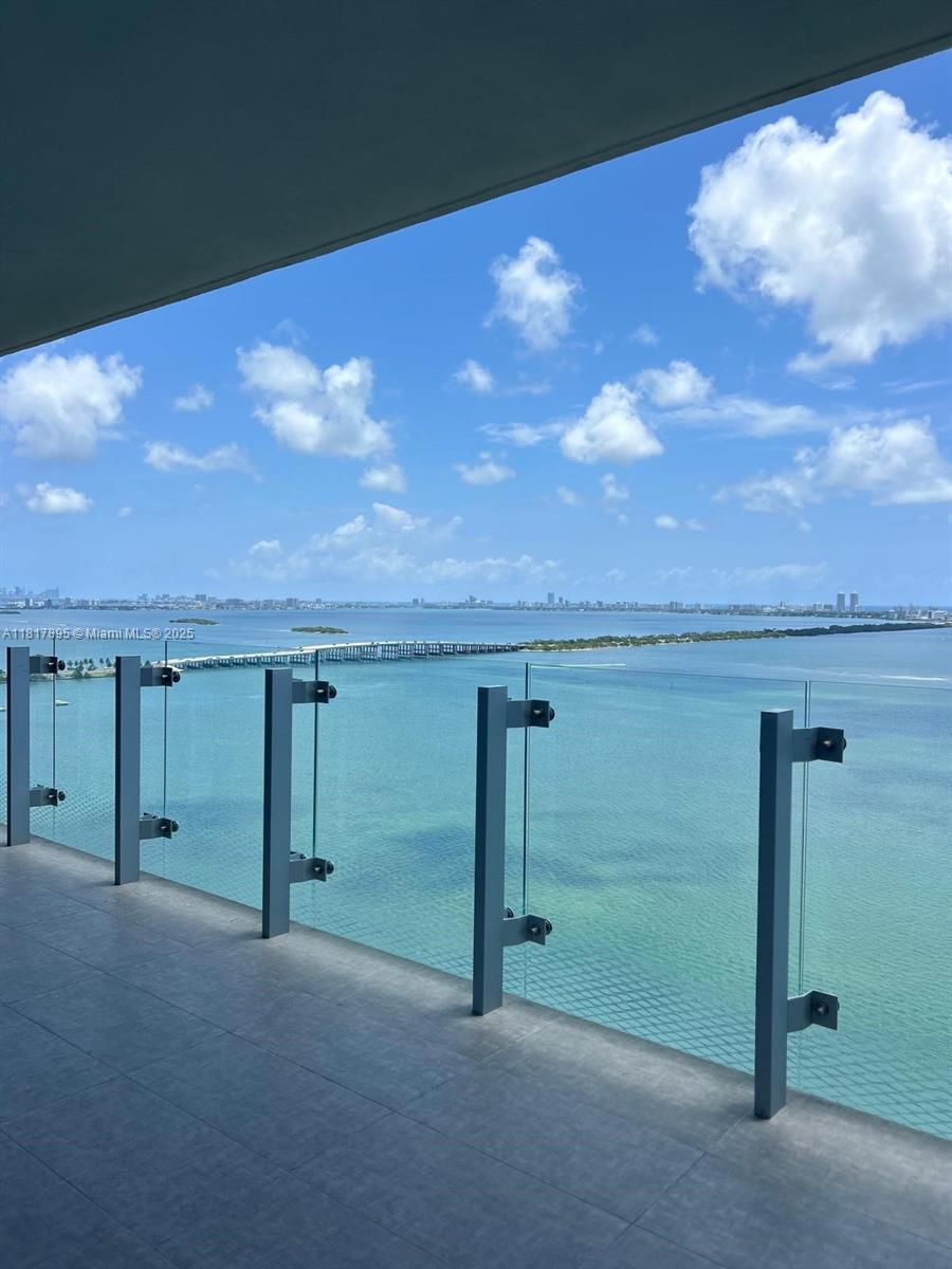 700 Ne 26th Ter 2602, Miami, Broward County, Florida - 3 Bedrooms  
4 Bathrooms - 
