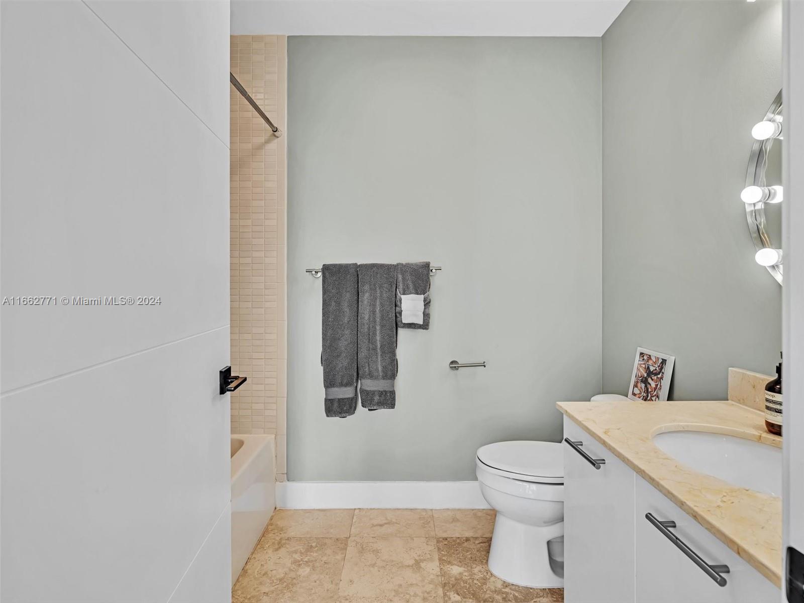 TWO MIDTOWN MIAMI CONDO - Residential