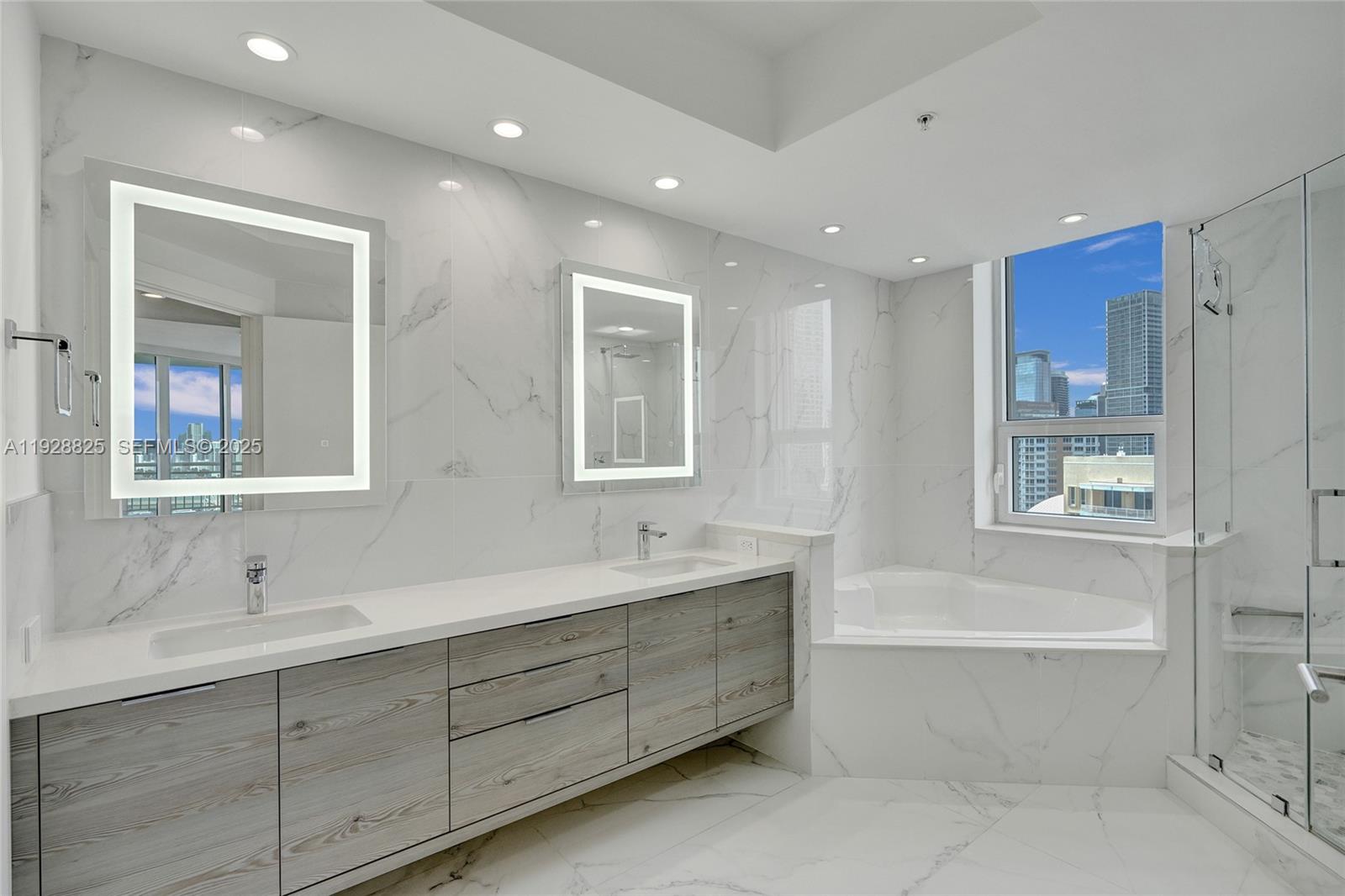 THREE TEQUESTA POINT CONDO - Residential Lease