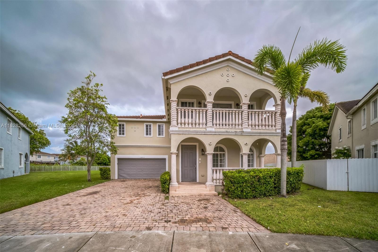 Spacious 6-Bedroom Waterfront Home on a Corner Lot
Discover this expansive two-story home offering 6 bedrooms, 4.5 bathrooms, and ample room to accommodate a variety of lifestyle needs. Located on a desirable waterfront corner lot, this residence features a two-car garage, a dedicated lounge room perfect for relaxation or gatherings, and generous living spaces throughout. Whether you're looking for room to grow or to entertain with ease, this home combines comfort, space, and location in one exceptional package.