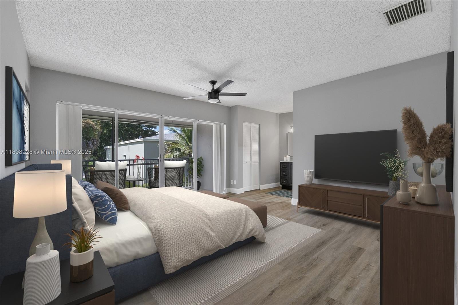 WOODGLEN CONDO - Residential