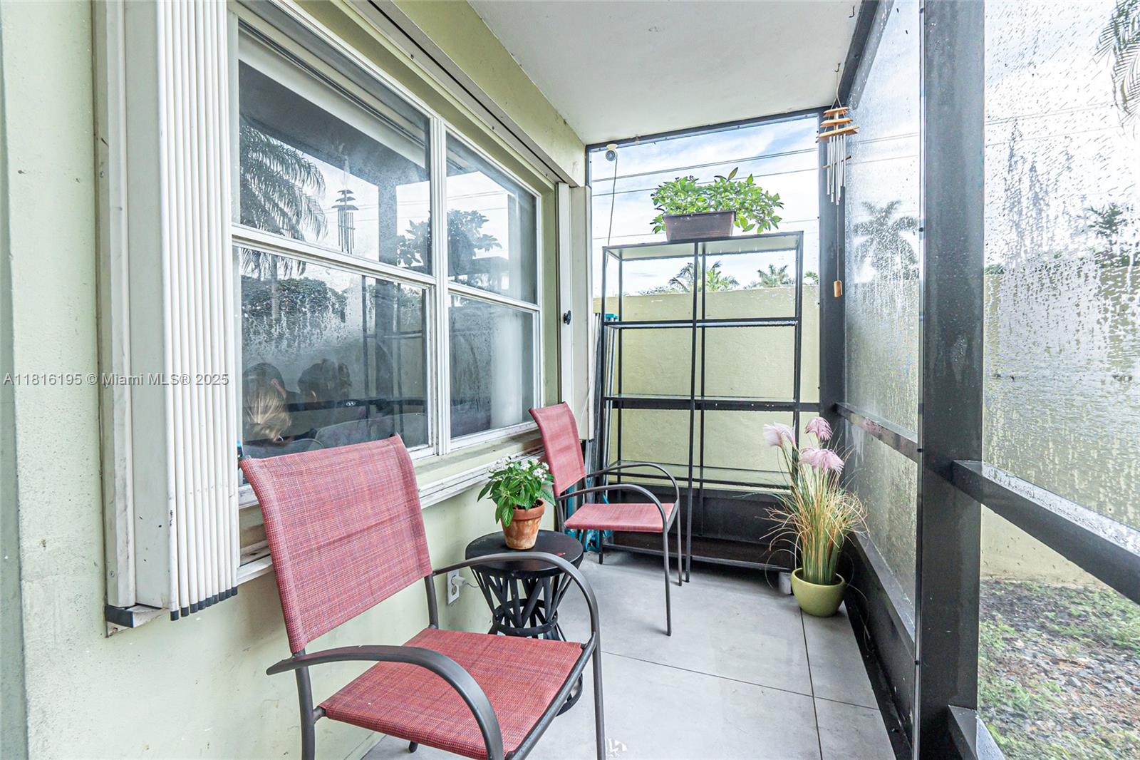 1425 Arthur St 116B