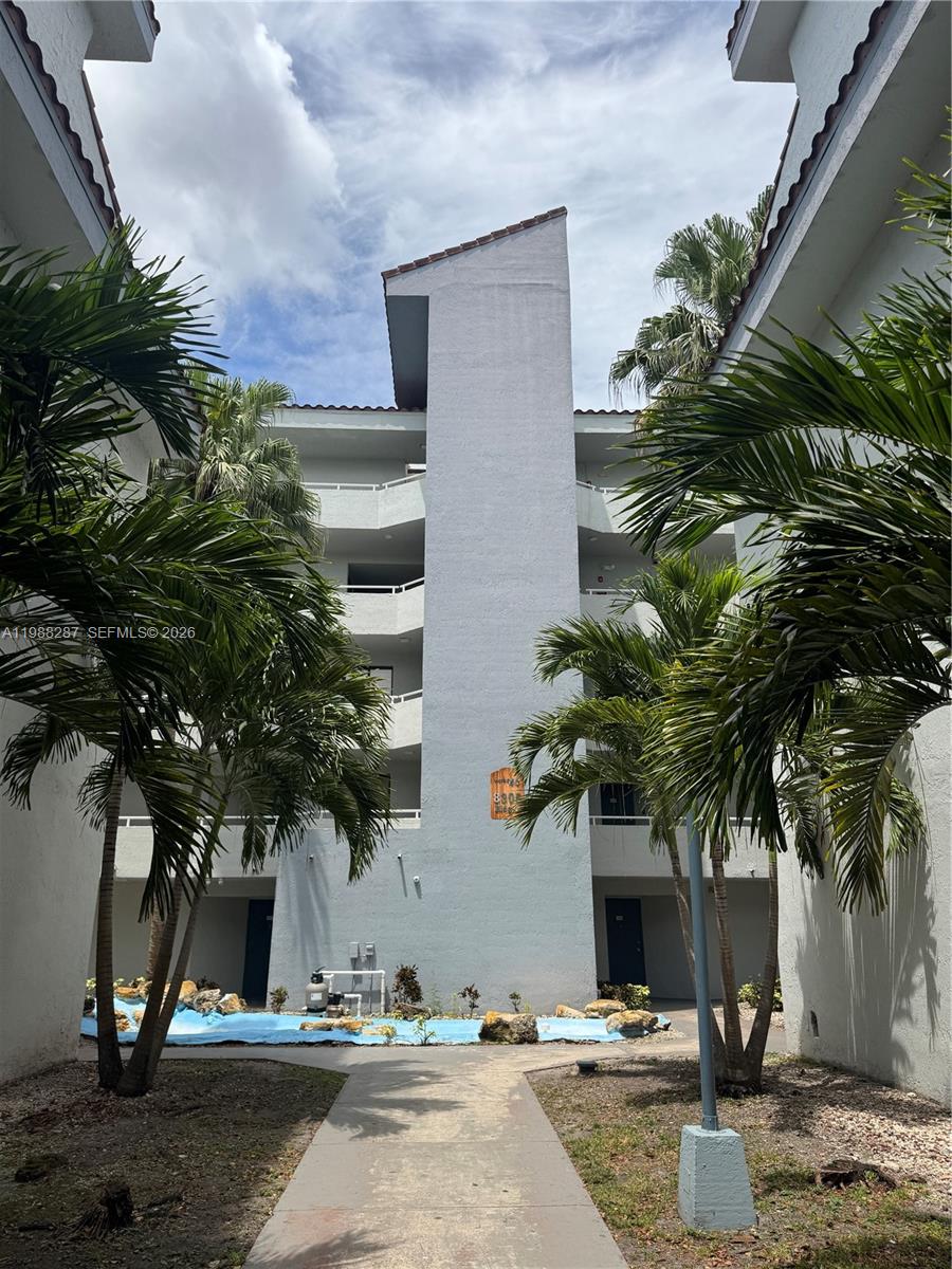 VERABELLA FALLS CONDO - Residential