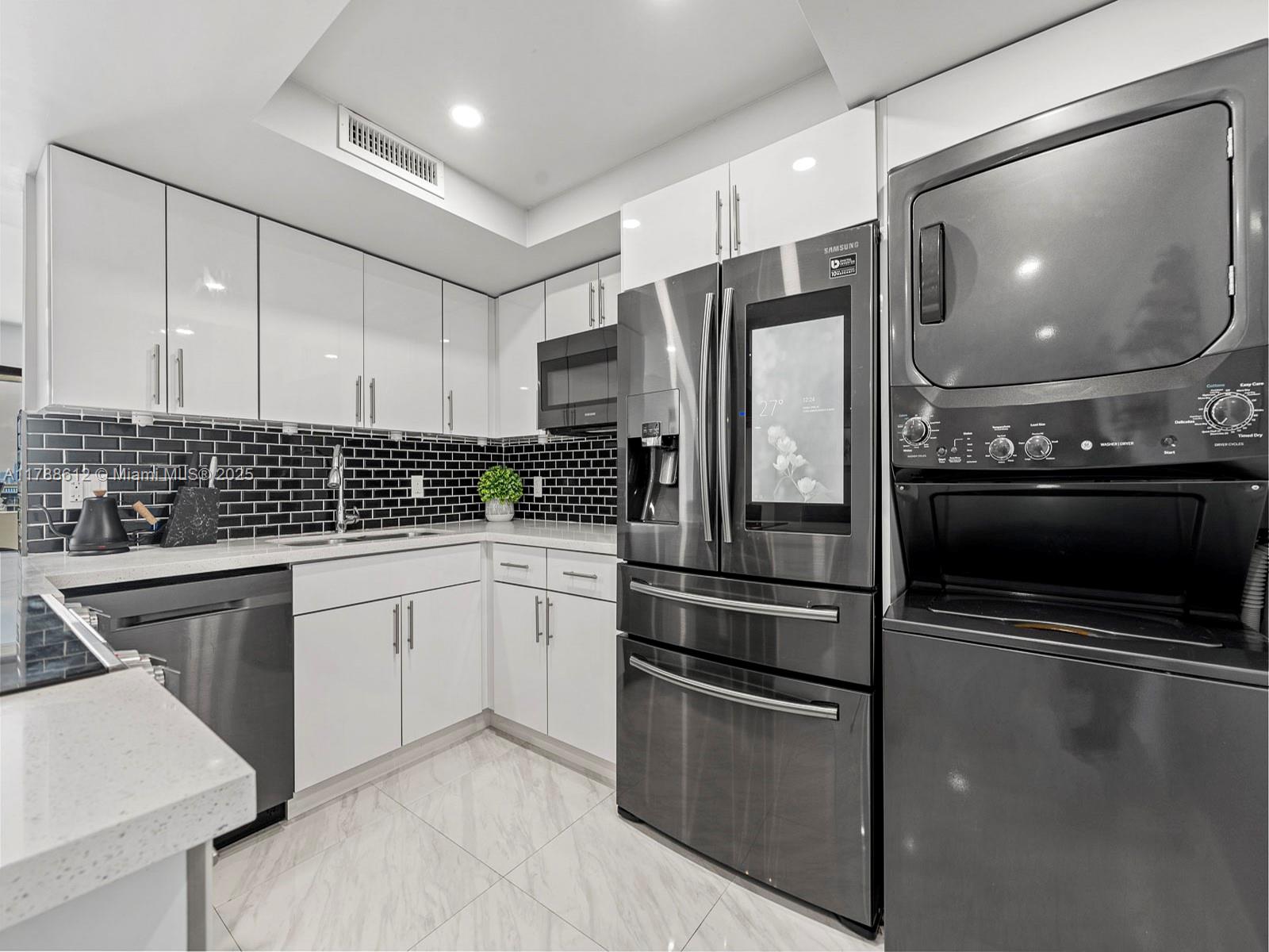 GABLES PARK TOWER CONDO - Residential