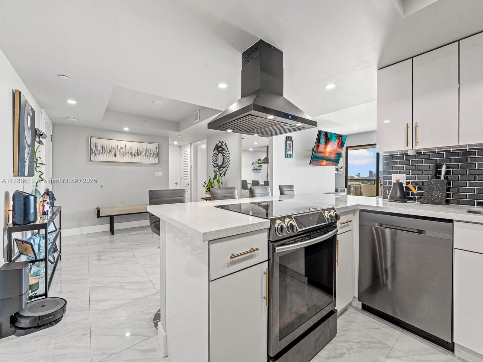 GABLES PARK TOWER CONDO - Residential