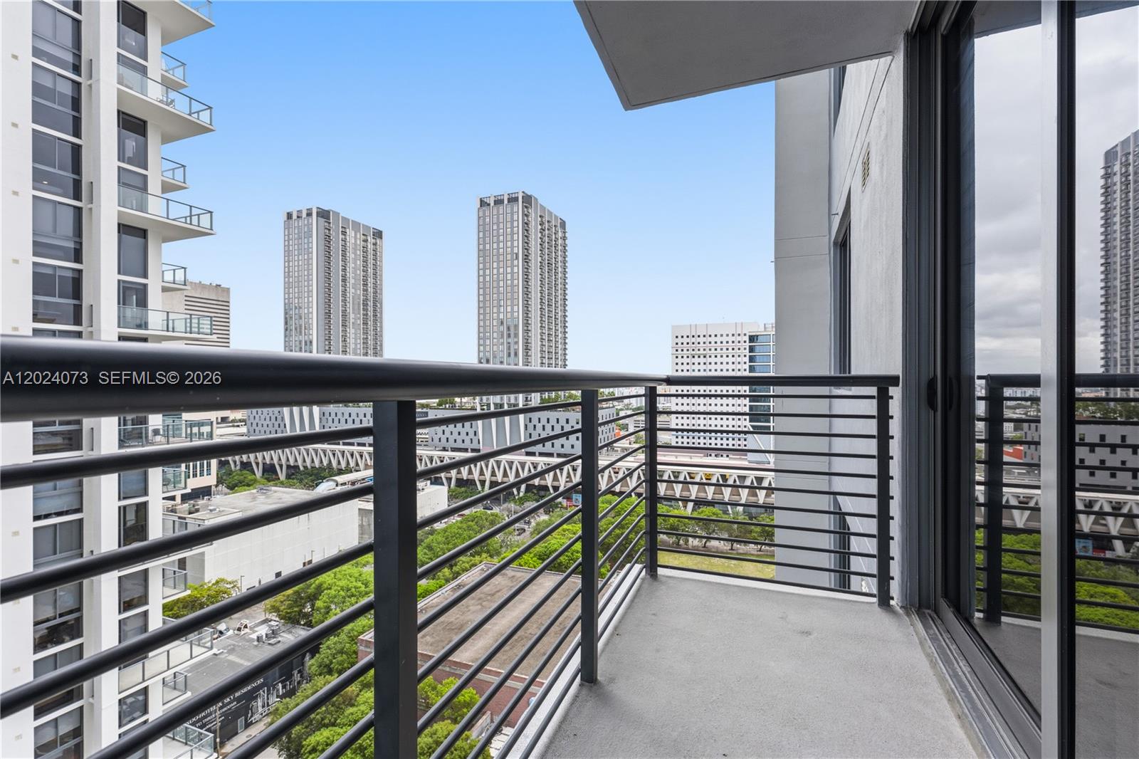 Flow House - Residential