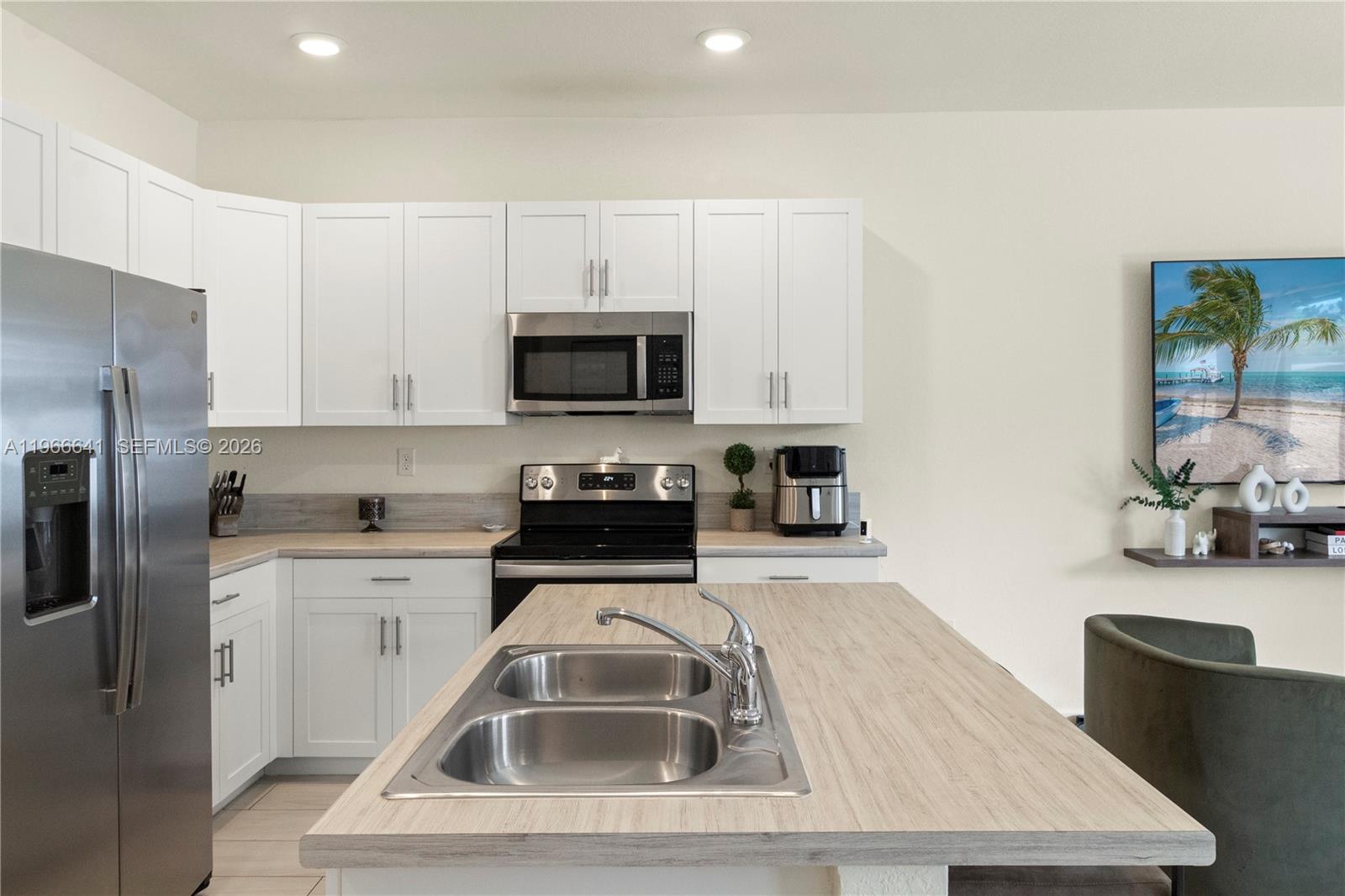 AQUABELLA NORTH REPLAT - Residential