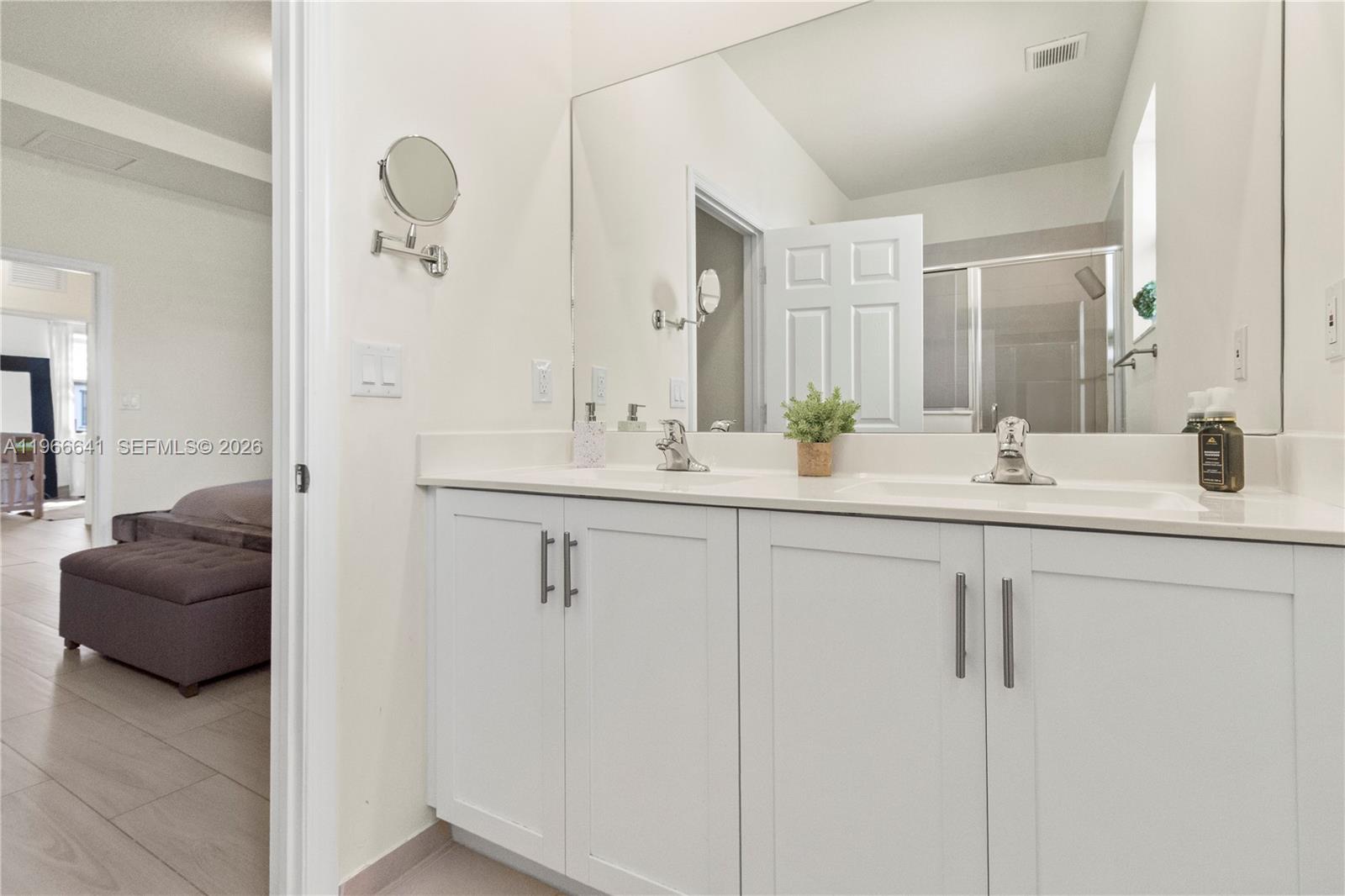 AQUABELLA NORTH REPLAT - Residential