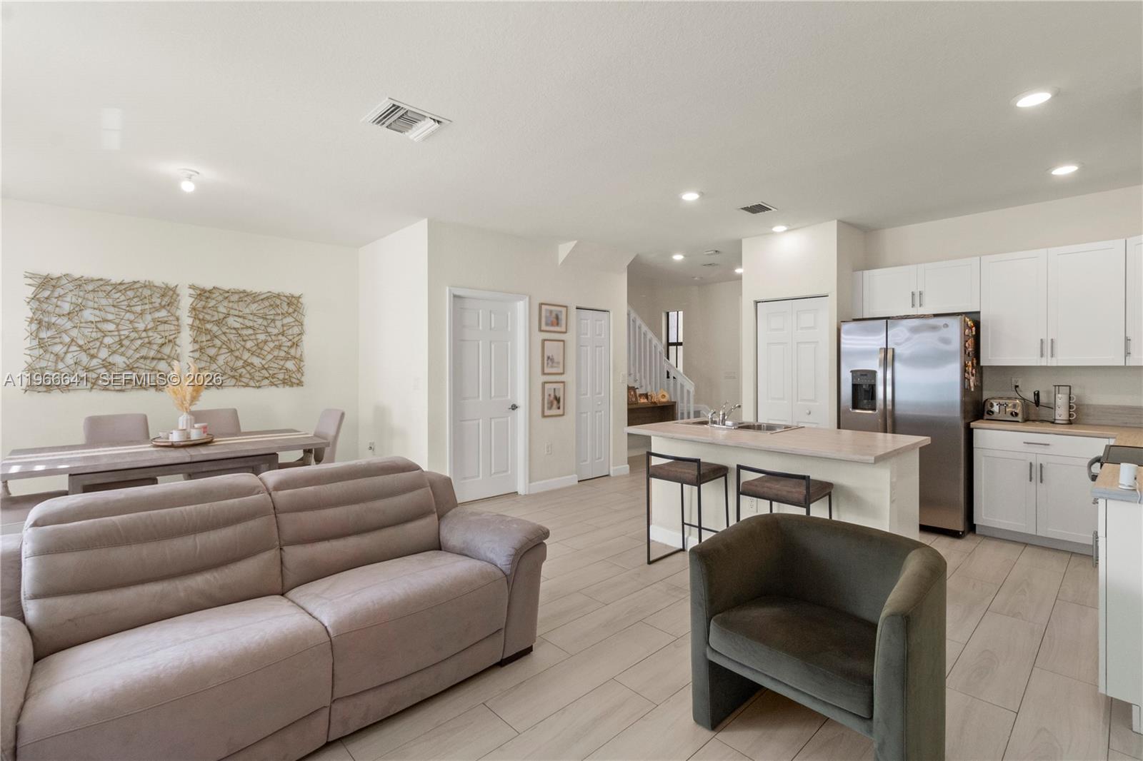 AQUABELLA NORTH REPLAT - Residential