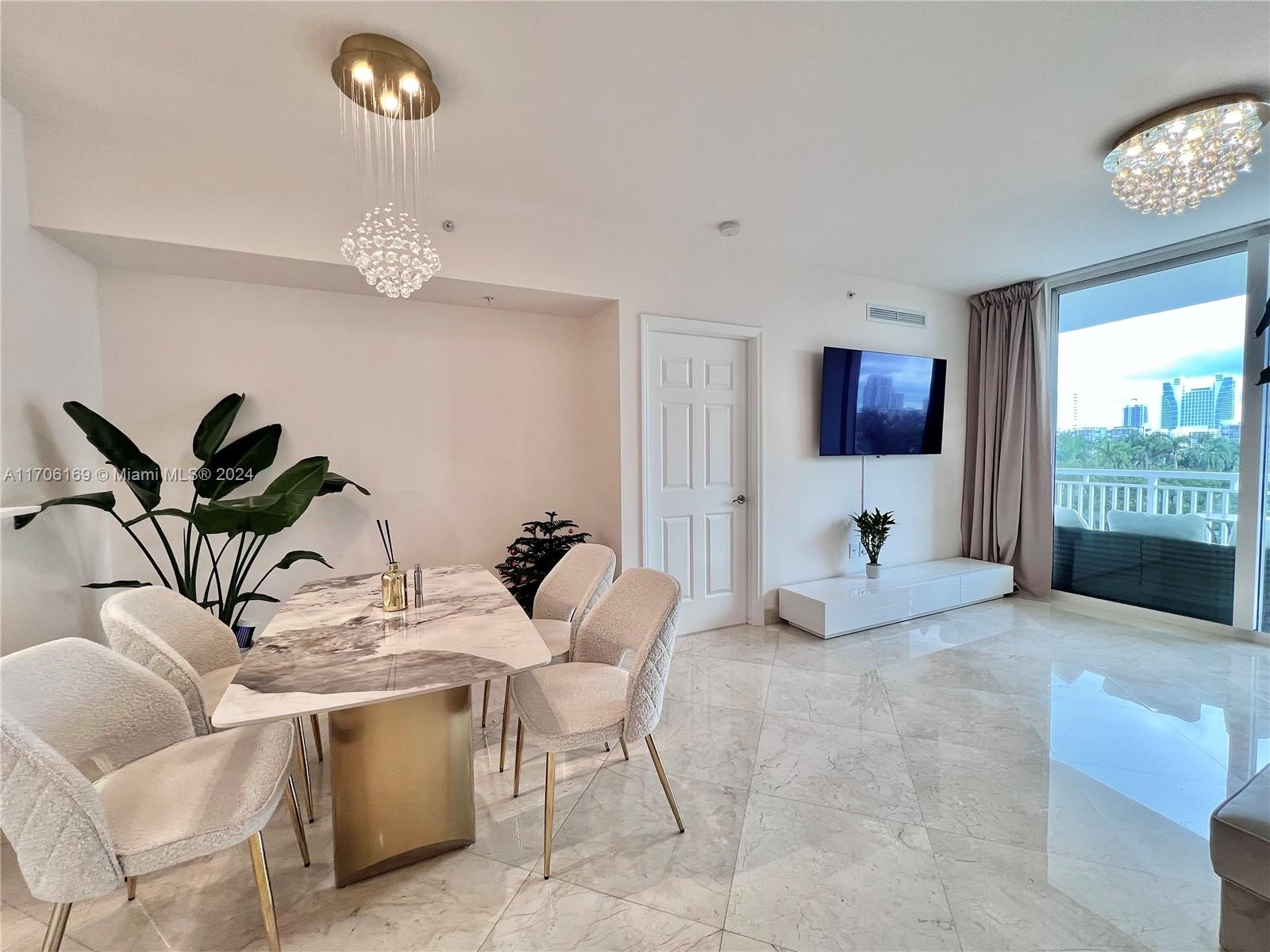 DUO CONDOMINIUM EAST - Residential