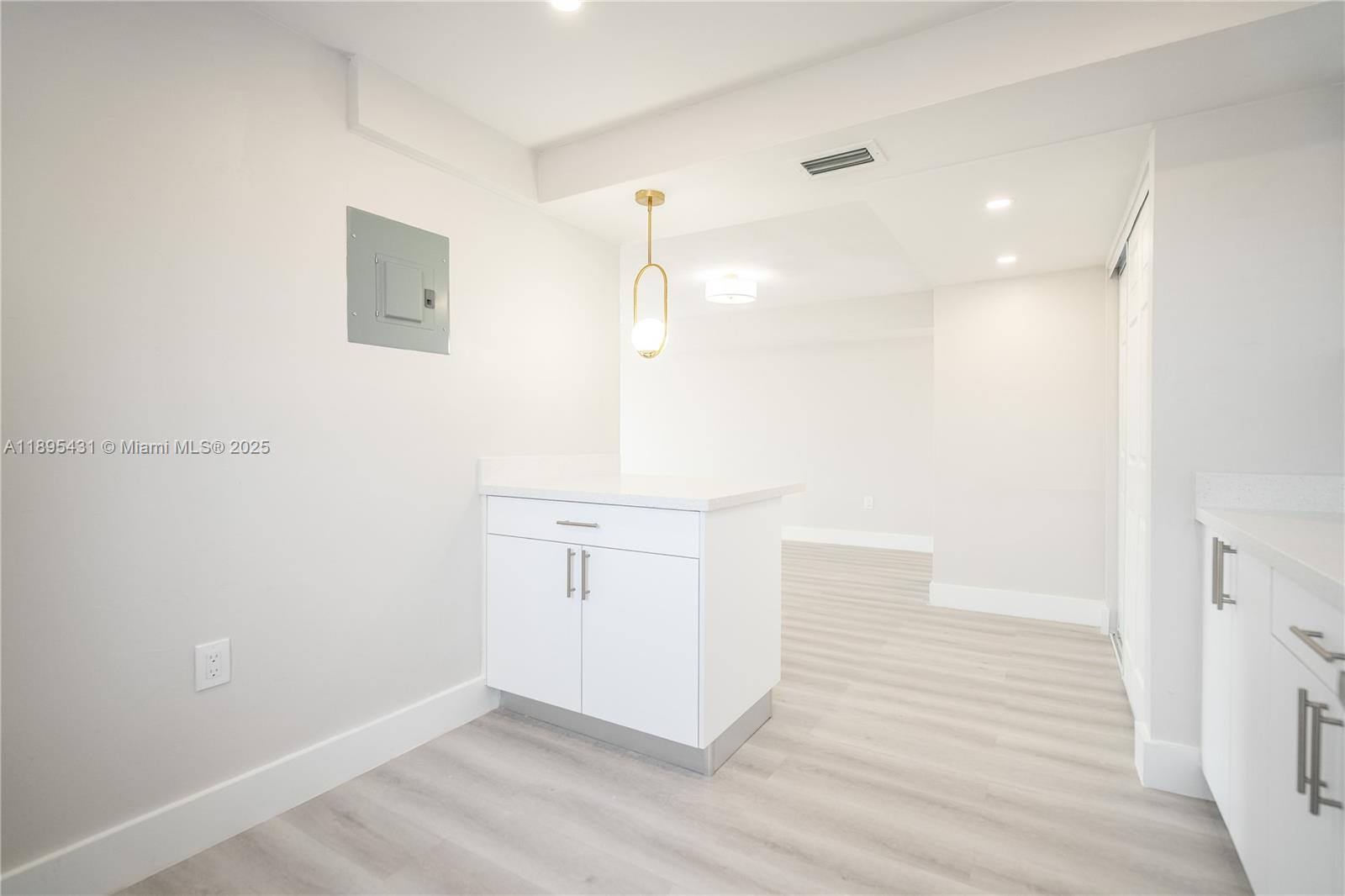 OCEANSIDE SEC ISLE OF NOR - Residential Lease