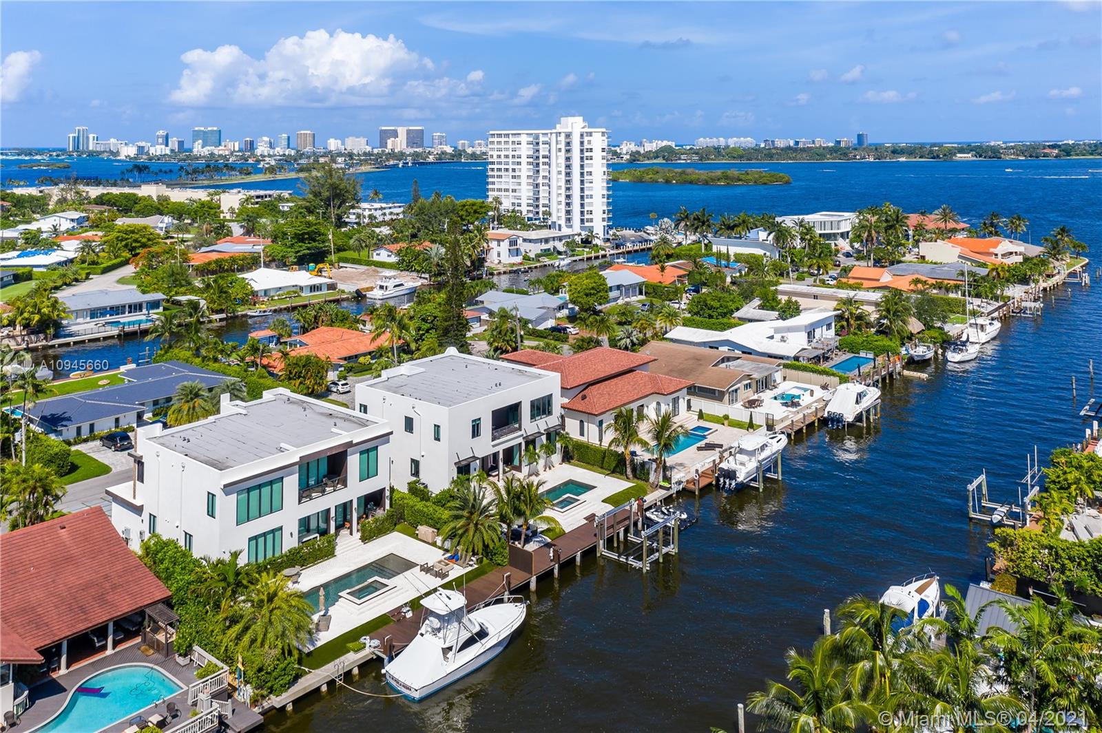 SANS SOUCI ESTATES - Residential