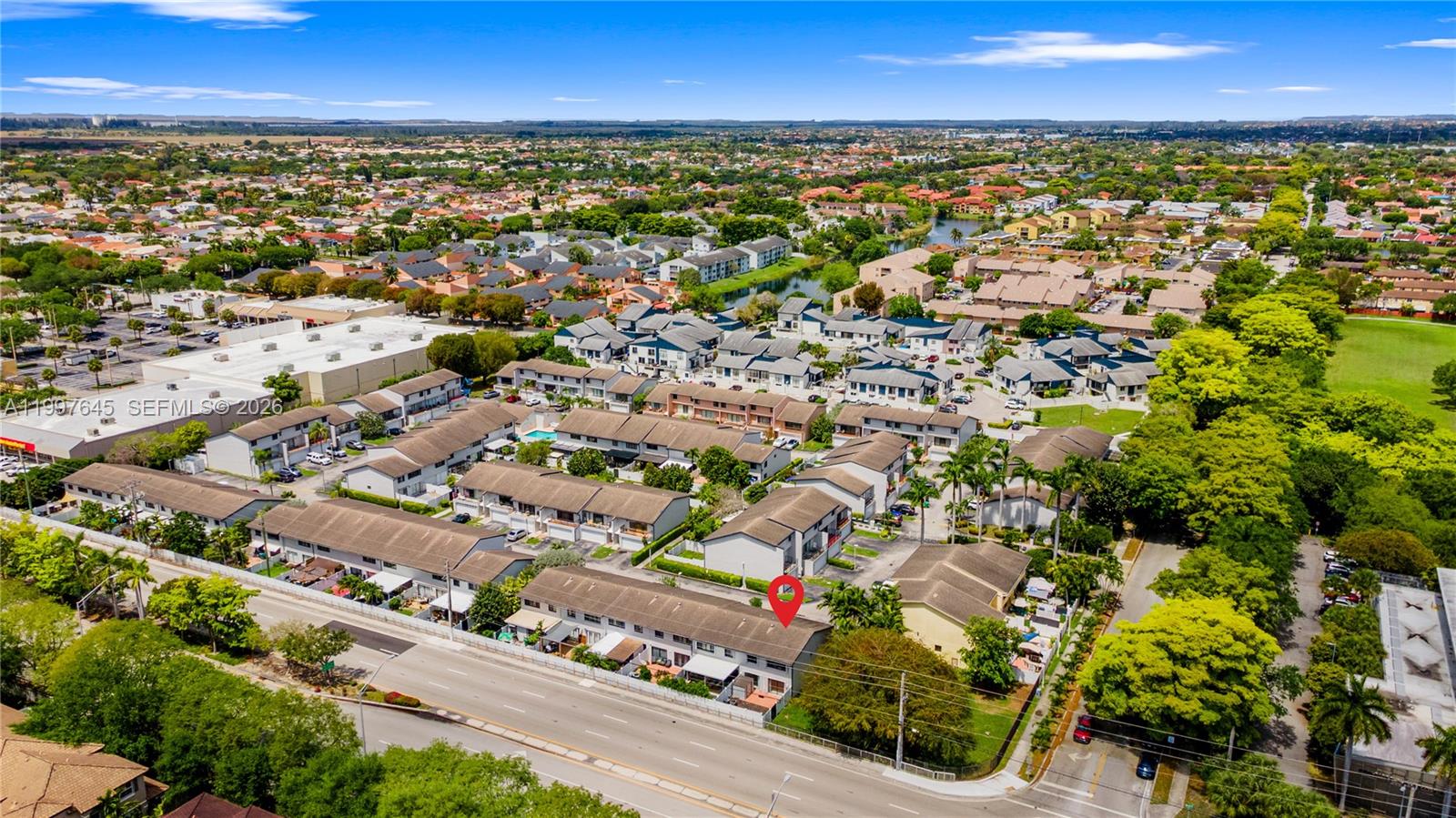 SUNCREST TOWNHOUSE CONDO - Residential