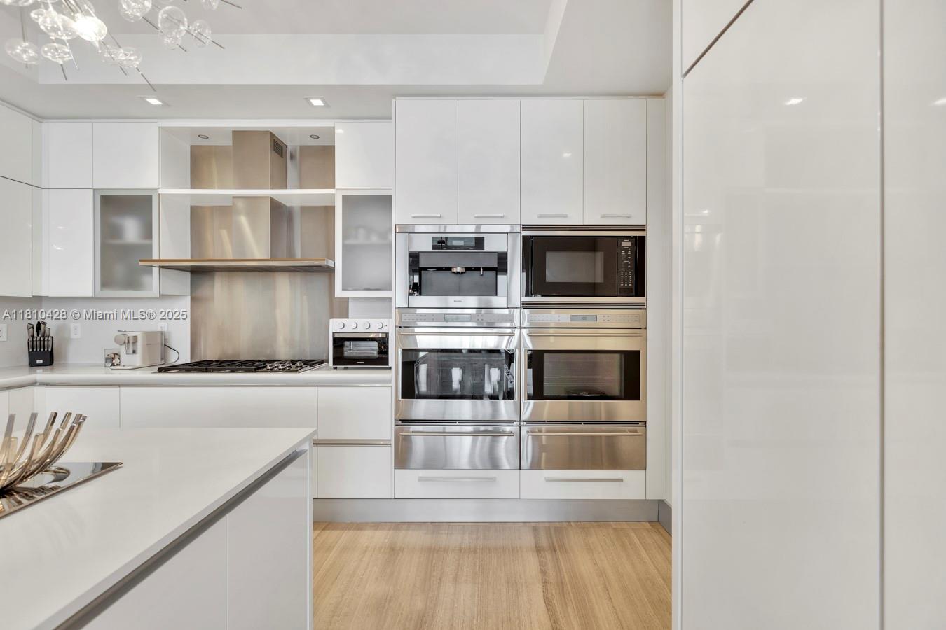 St Regis South - Residential
