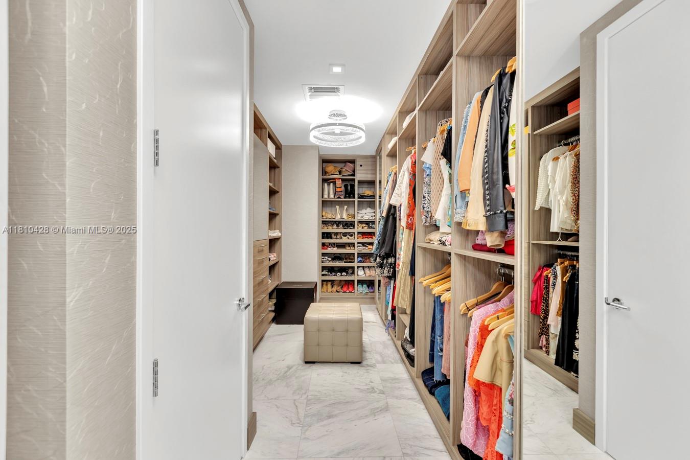St Regis South - Residential