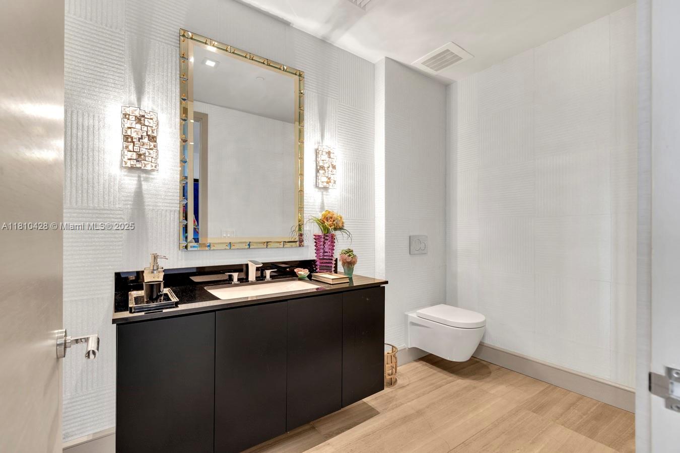 St Regis South - Residential