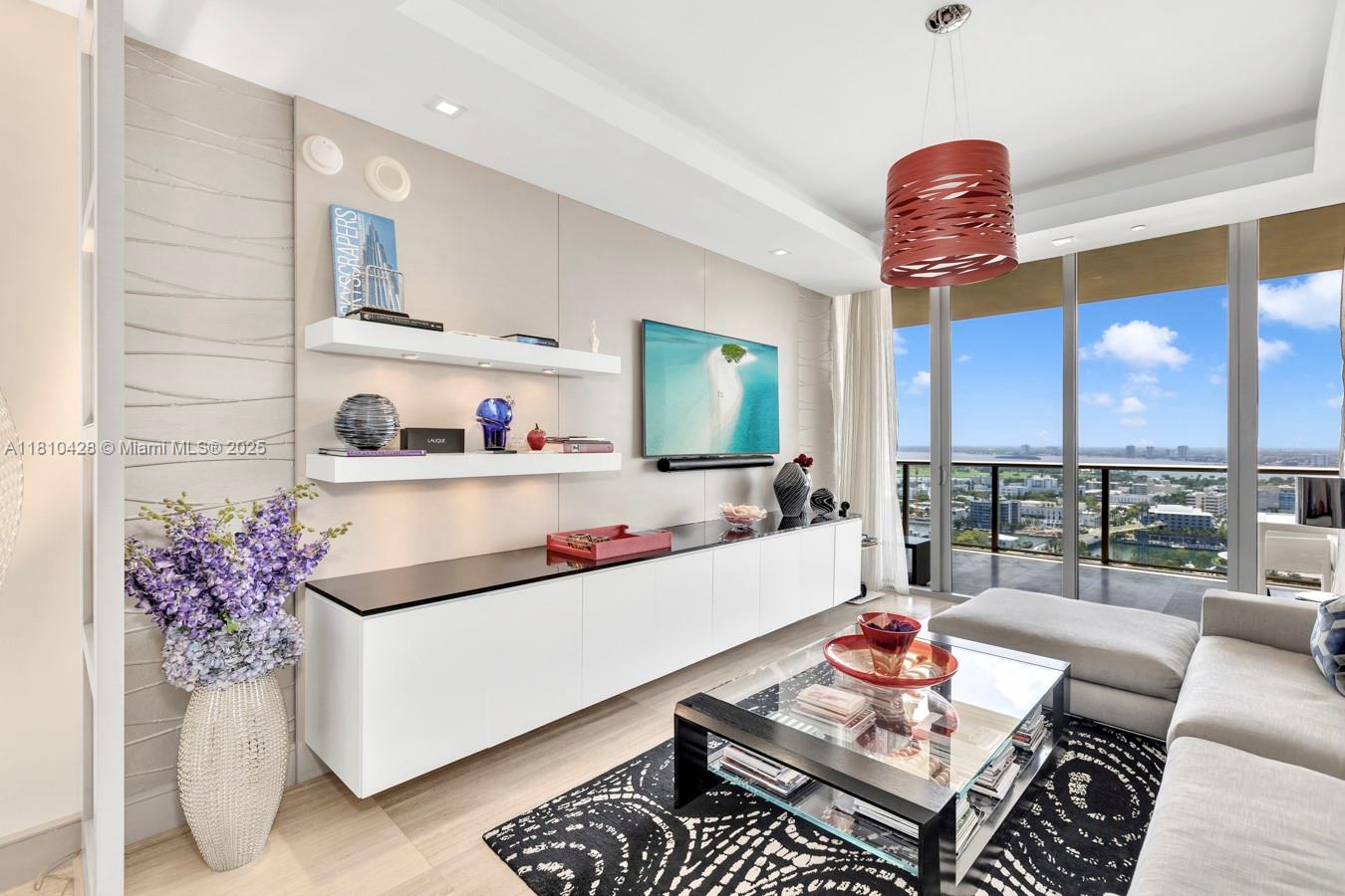 St Regis South - Residential