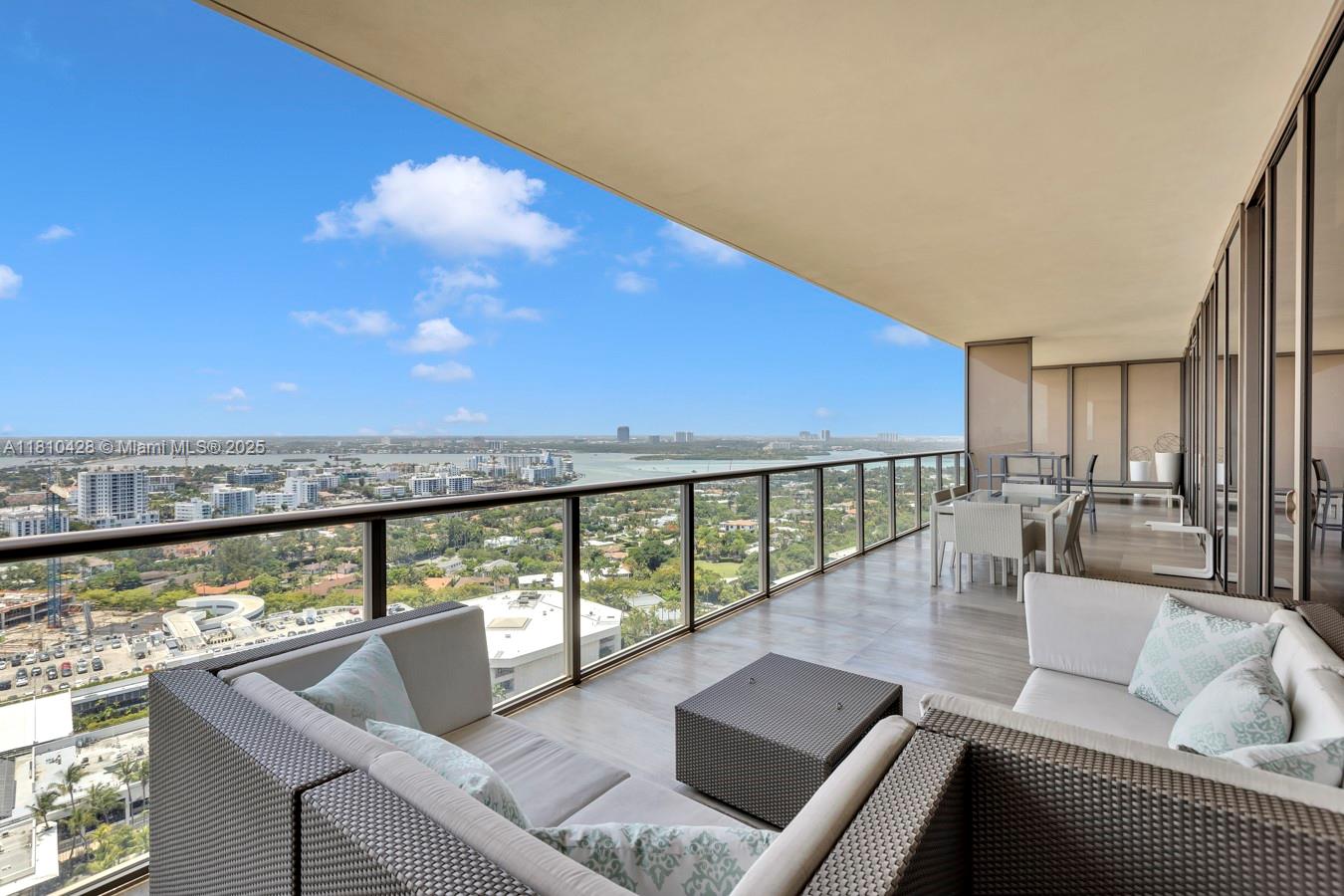 St Regis South - Residential