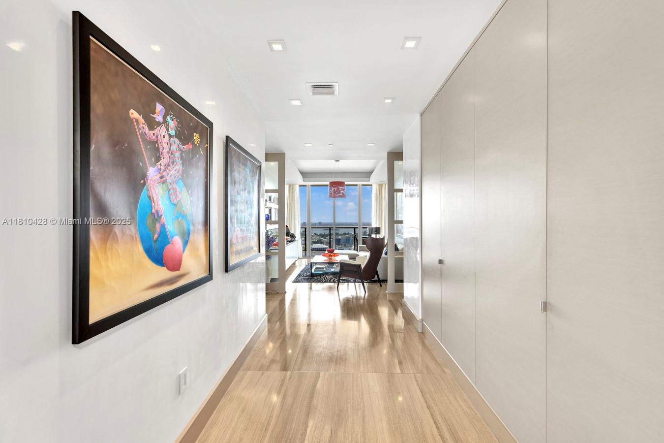 St Regis South - Residential