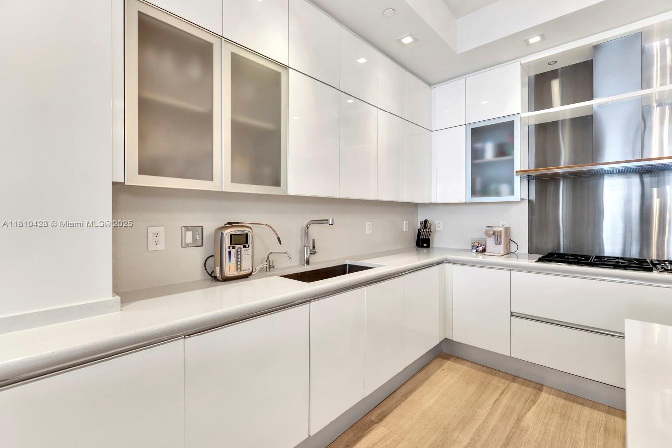 St Regis South - Residential
