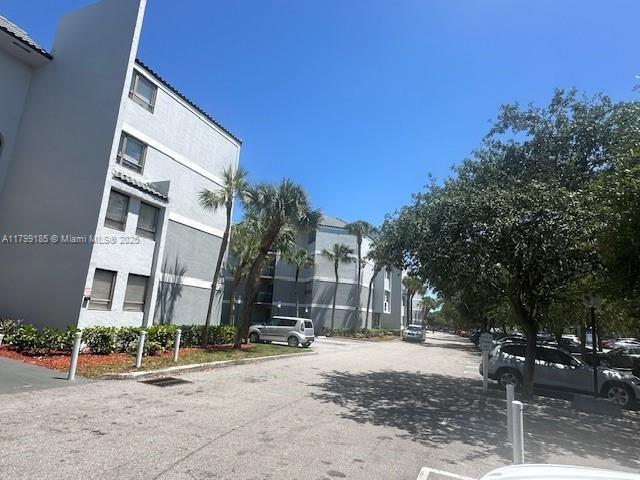 PRESIDENTIAL GOLFVIEW CON - Residential